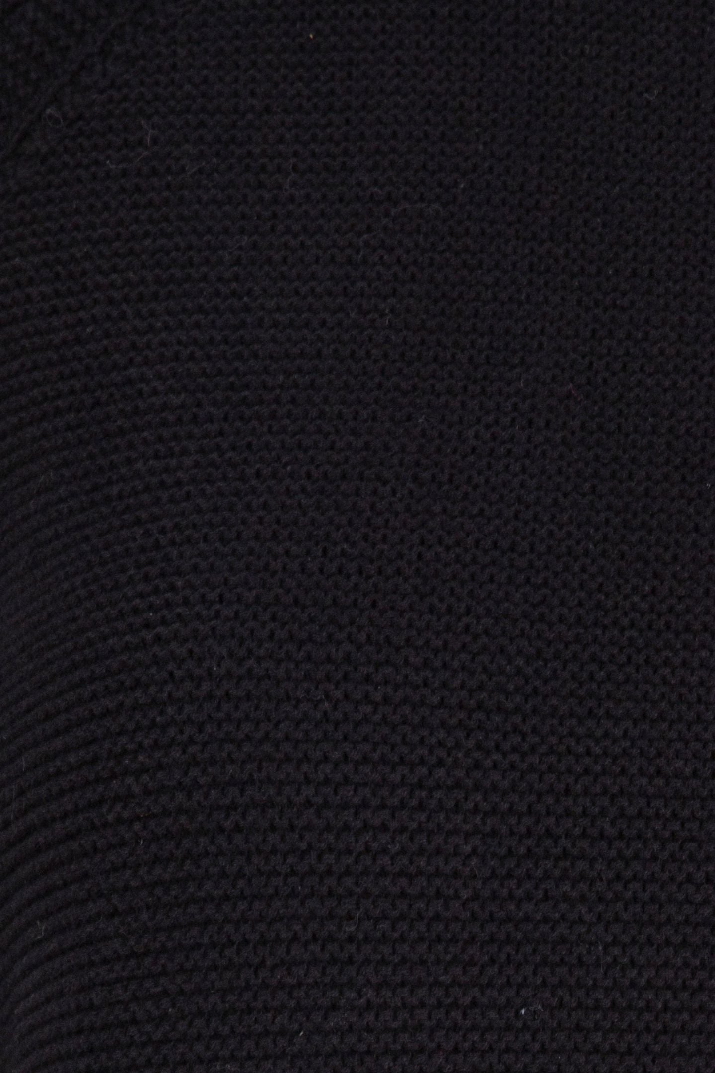 LILY MOZART SHORT SLEEVE BLACKOUT 5