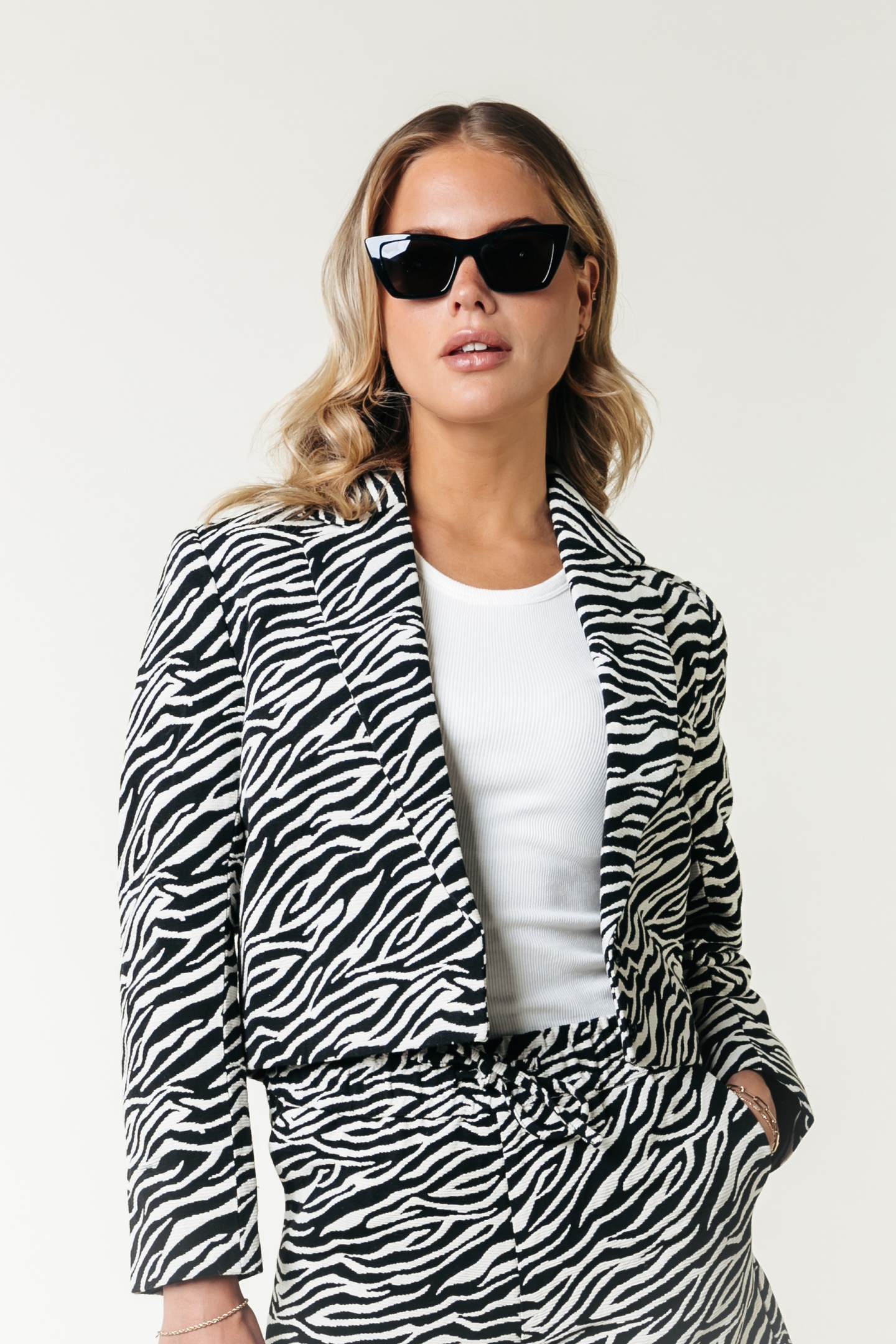 DENTE ZEBRA JACQUARD BLAZER BLACK/WHITE 2