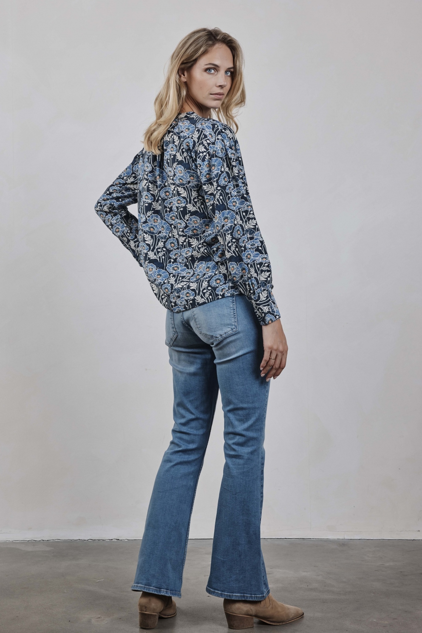 BLOUSE SARI BLUE LOTTI PRINT 4