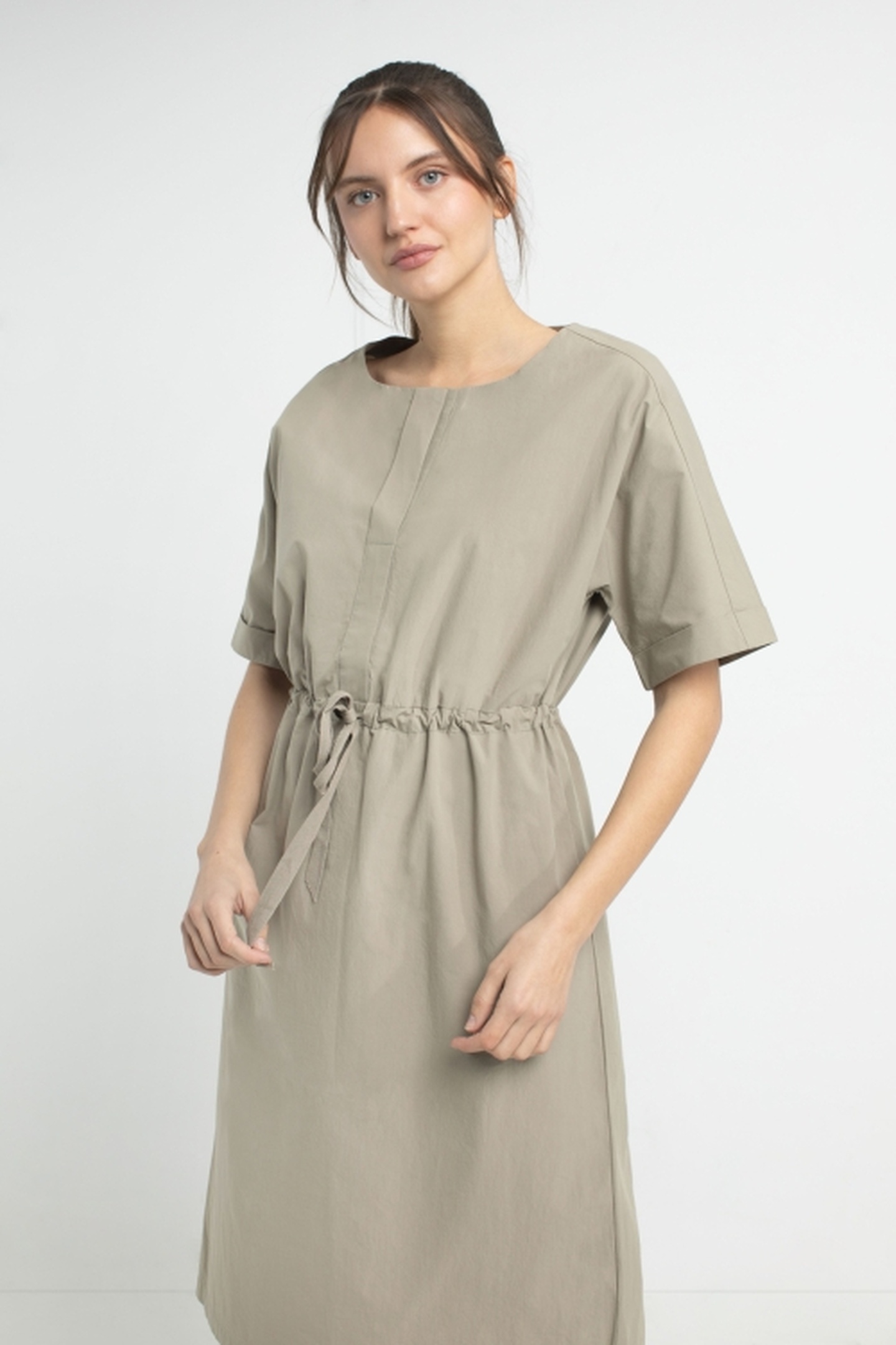 JANE DRESS LIGHT OLIVE 3