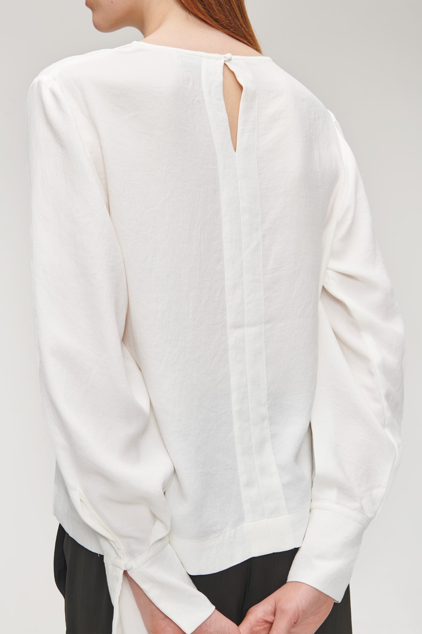 FLOU TOP OFF WHITE 3