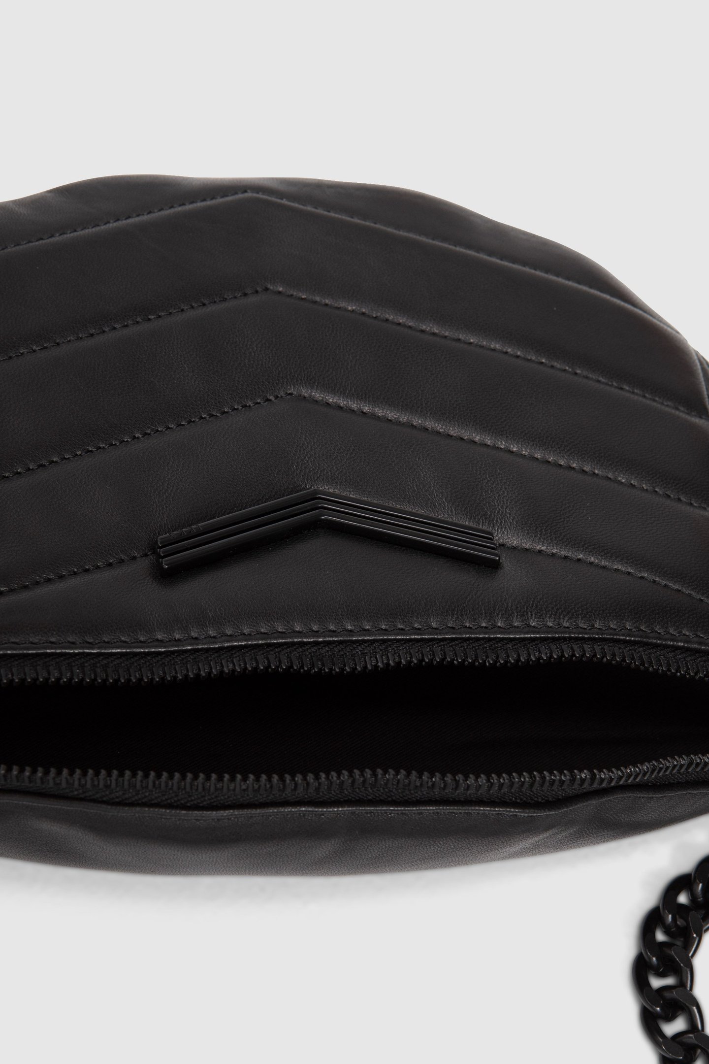 THE 1. BLACK QUILTED LEATHER WAIST BAG 3