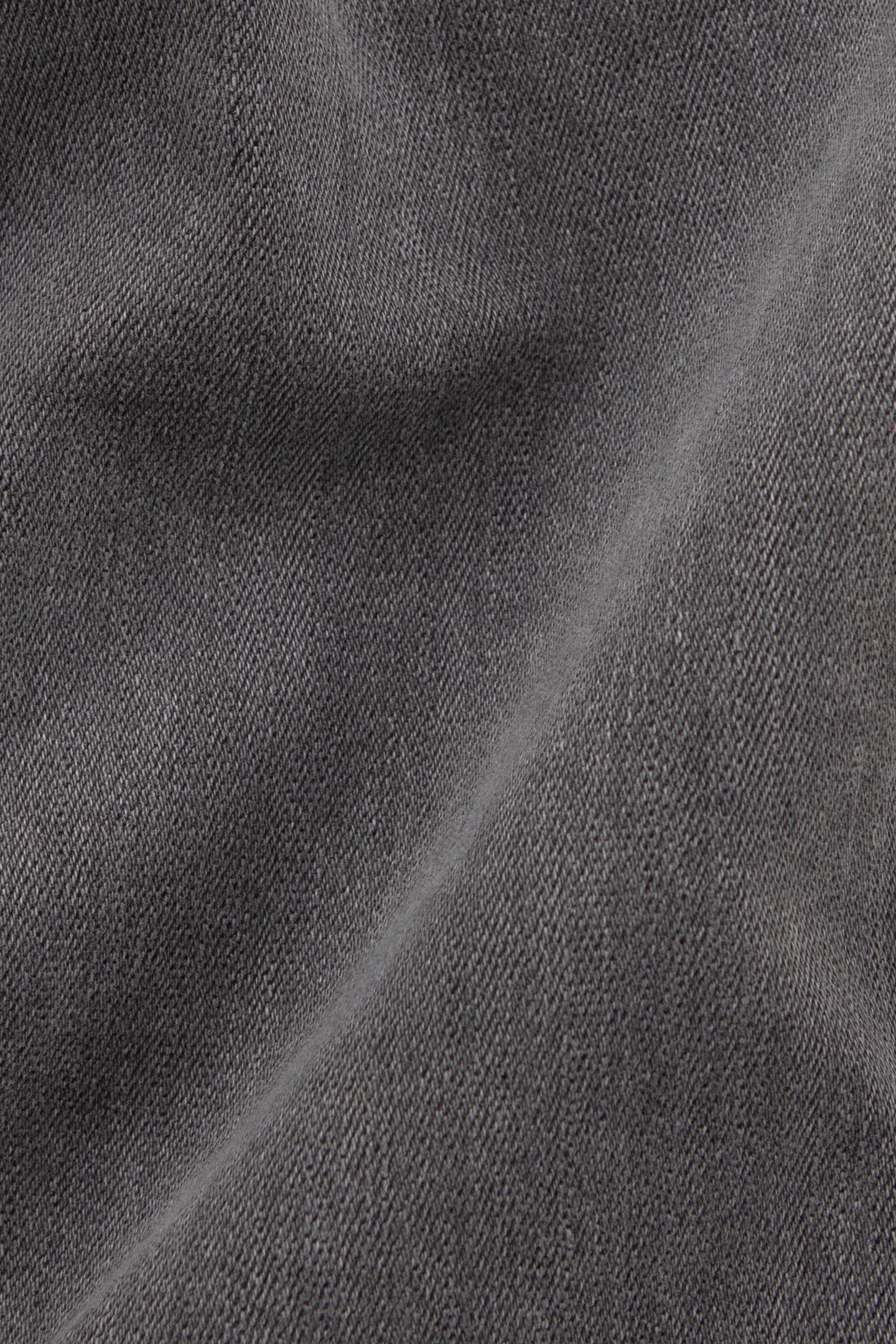 BOY’S GREY SLIM JEANS WITH BADGE AND JACRON LIGHTNING 9