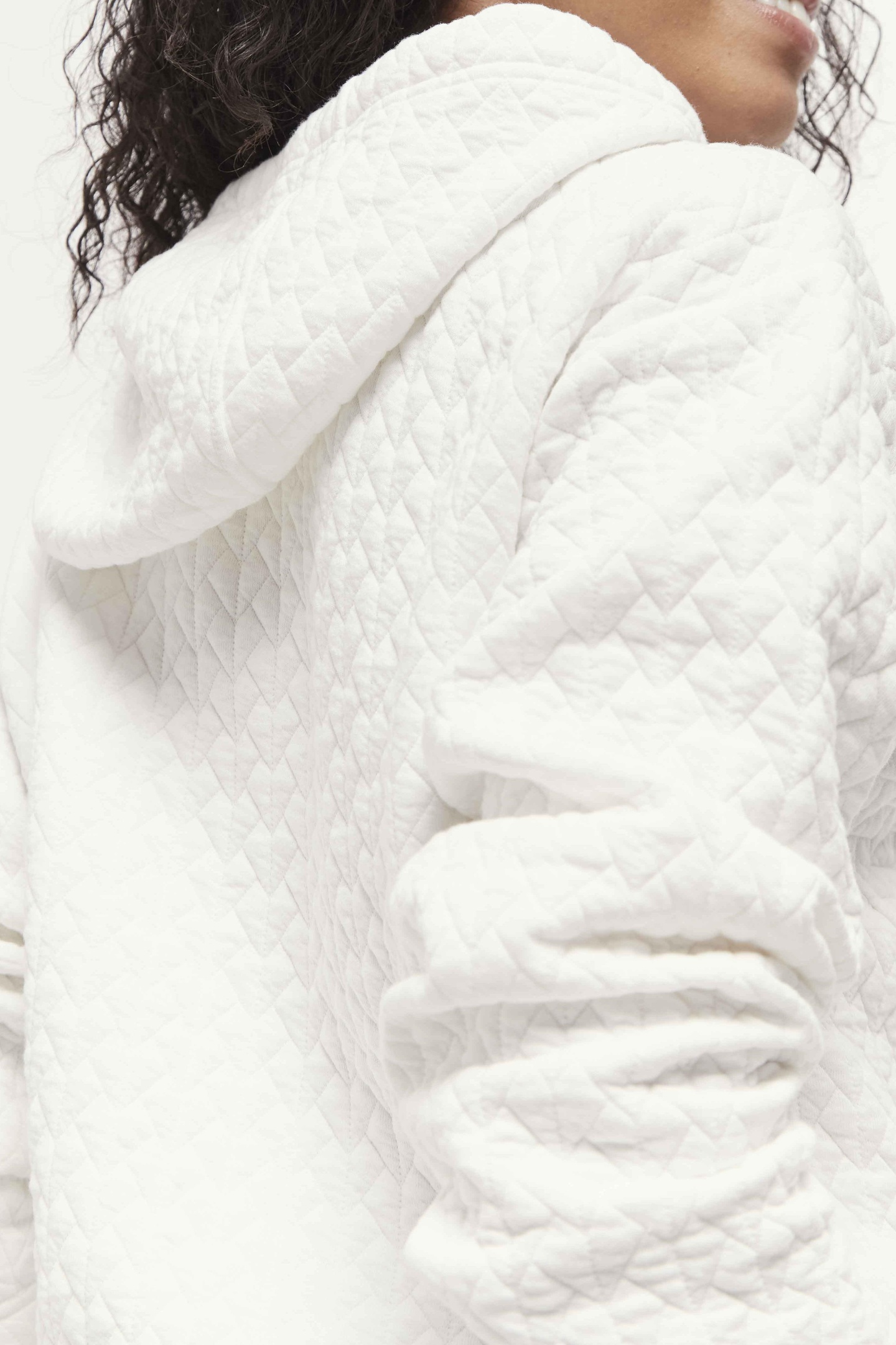 MARGIT - ECRU FANCY KNIT ZIPPED CARDIGAN 10