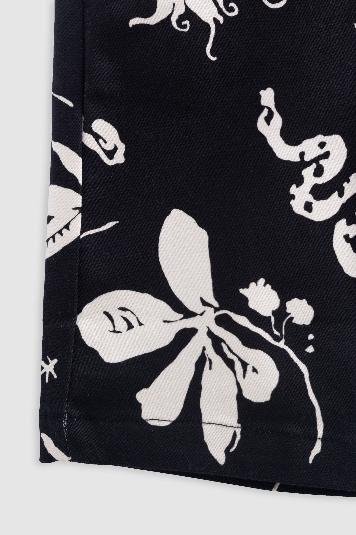 MAXI ASTRO PRINT BERMUDA SHORTS FOR BOY 4