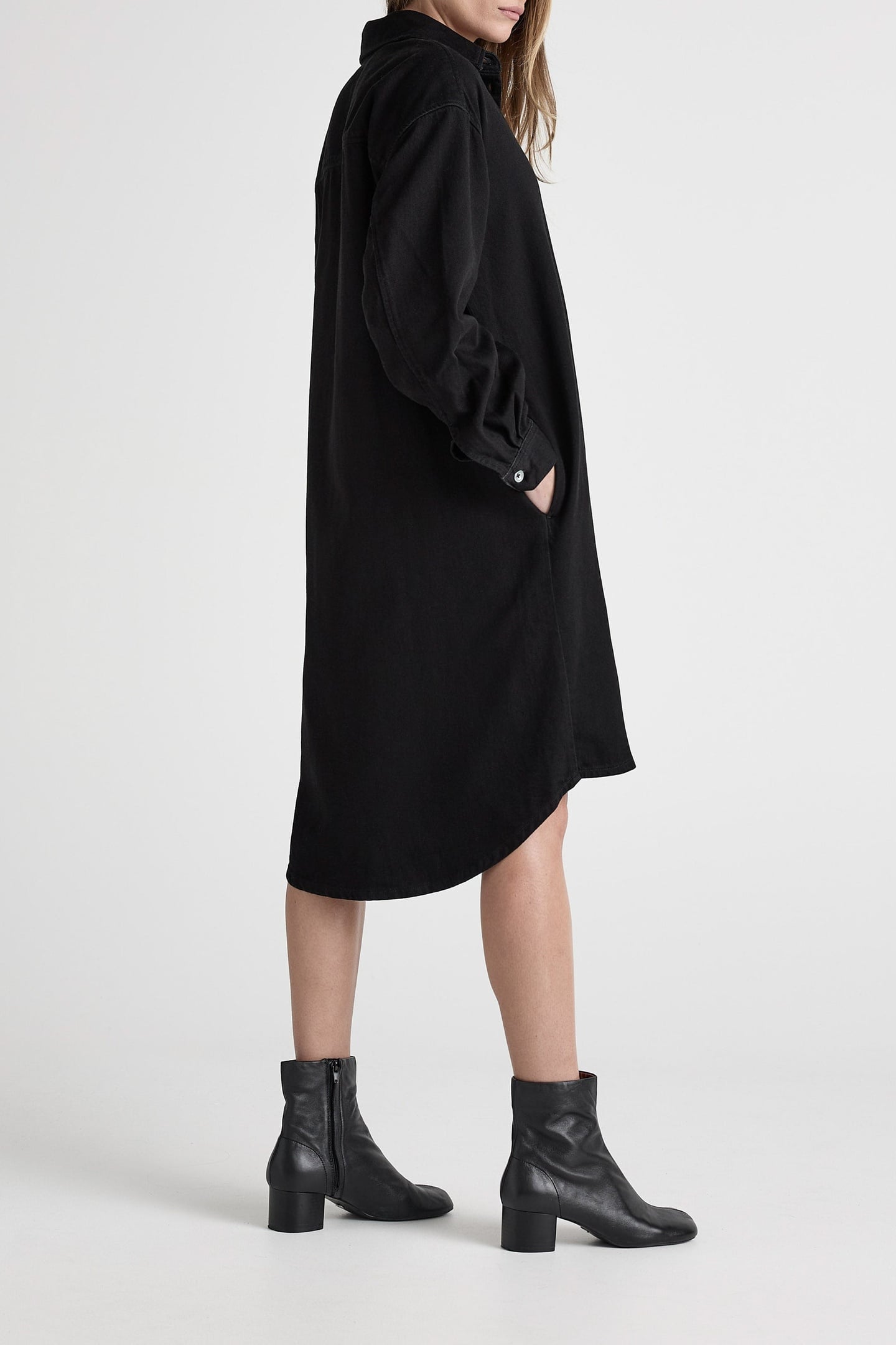 ELLA DENIM DRESS BLACK DIP 5