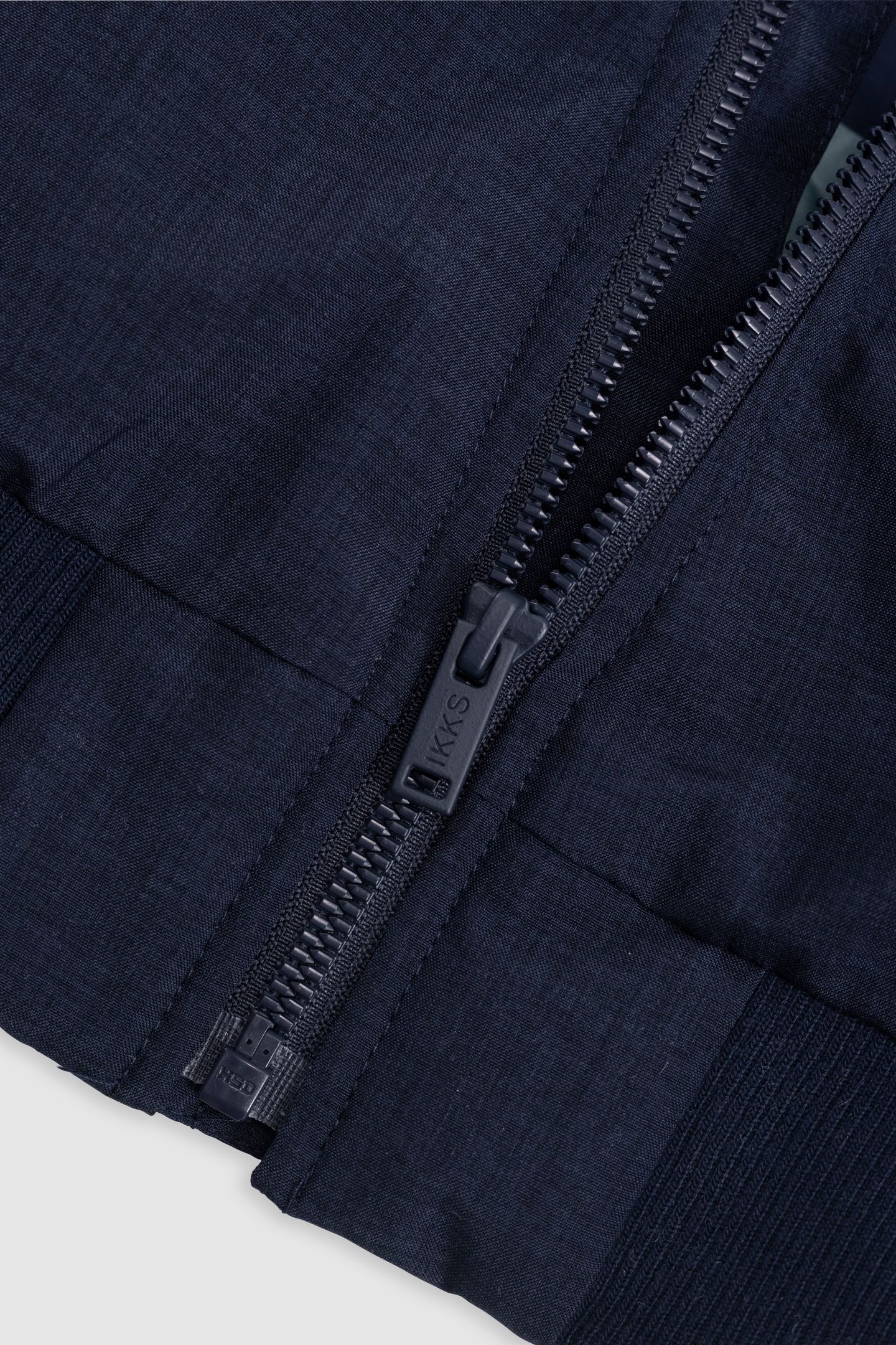 NAVY TWO-MATERIAL HOODED BOMBER 8