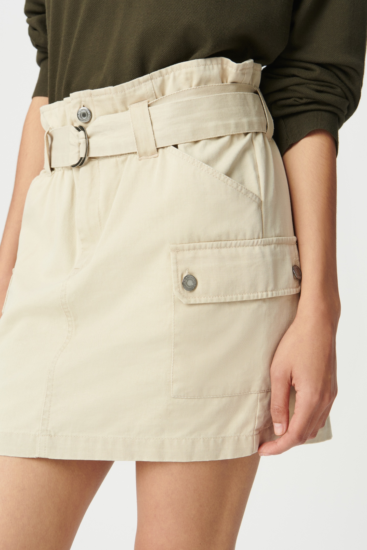 SHORT BEIGE BATTLE SKIRT 6
