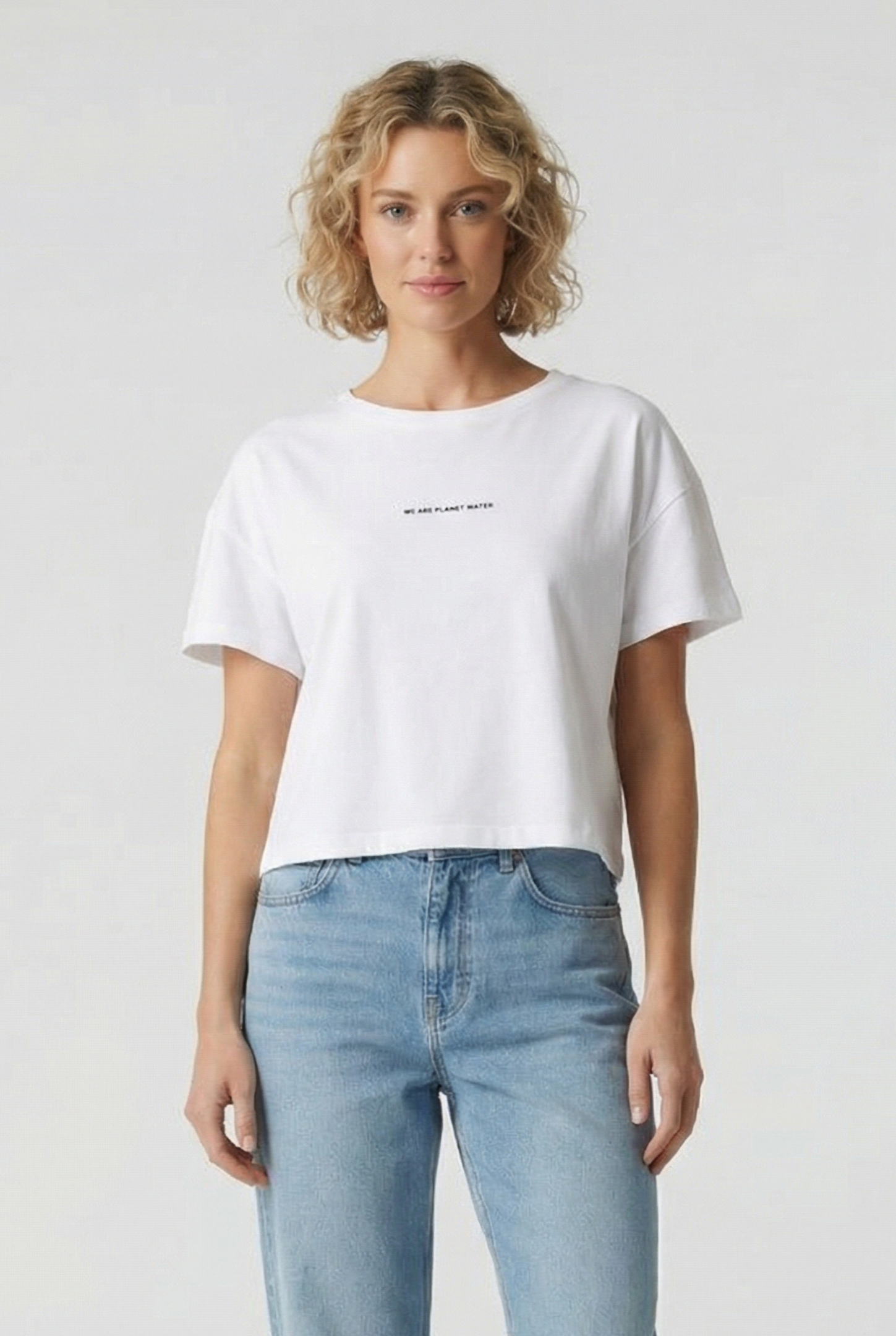 WOMEN'S ARENA CROP TEE PRINTED WHITE 1