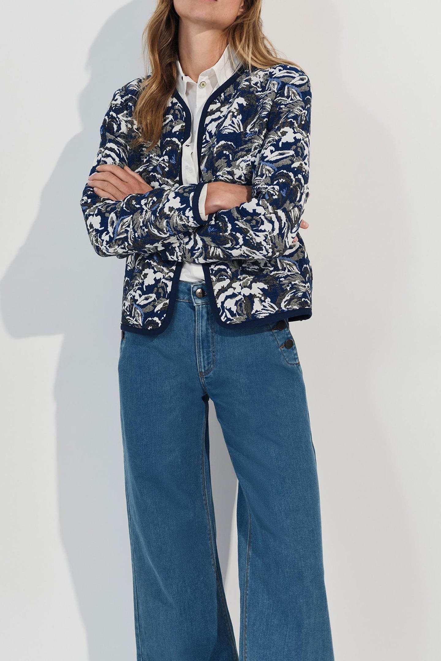 CELESTE - ECRU SHIRT WITH SMALL PURPLE SQUARE EMBROIDERY 2