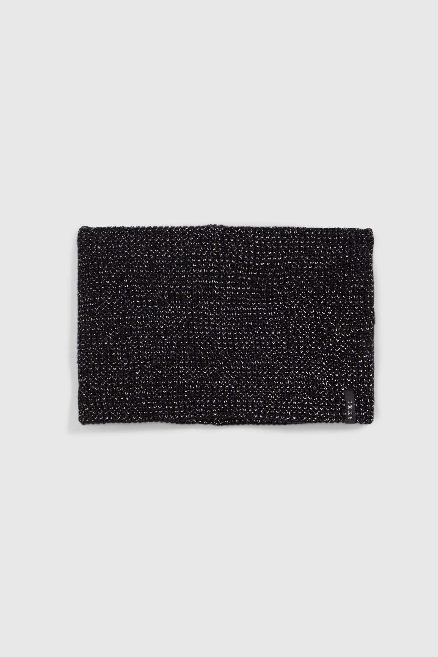 REFLECTIVE BLACK KNIT SNOOD 1
