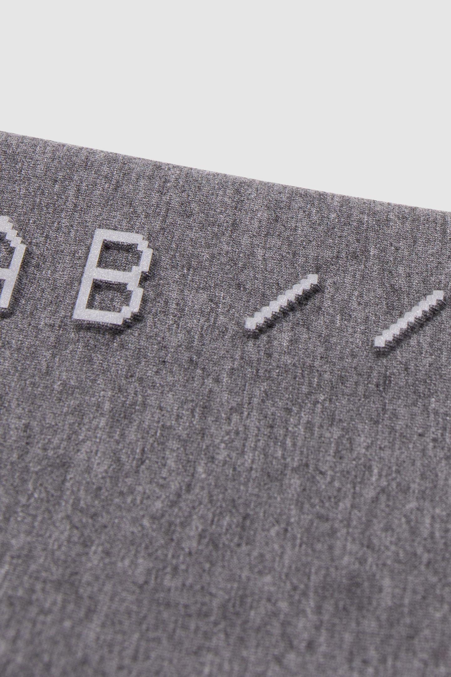 BOY'S ECRU HOODIE, REFLECTIVE SLEEVES, EMBOSSED SLOGAN 5