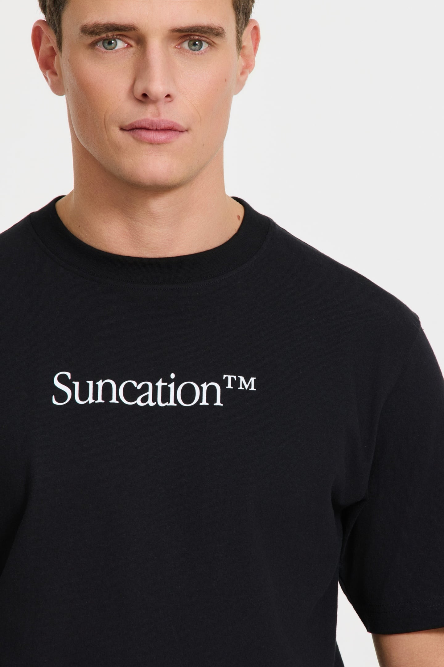 FINN RELAXED T-SHIRT SUNCATION BLACK 6