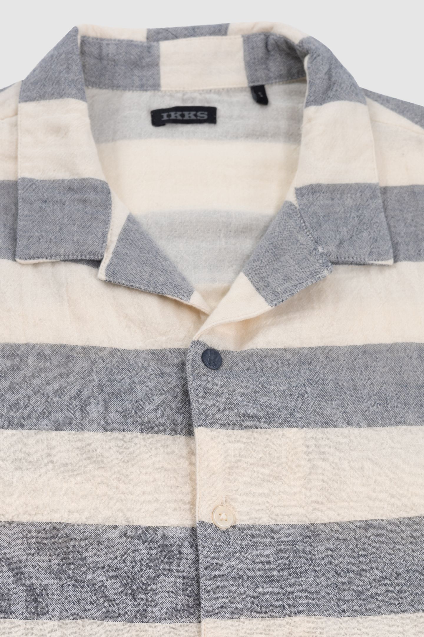 NAVY SHIRT WITH WIDE STRIPES 3