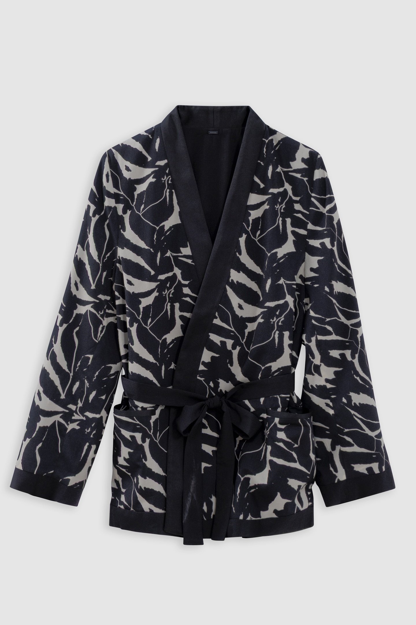 REVERSIBLE BLACK ZEBRA FLOWER PRINT JACKET 5