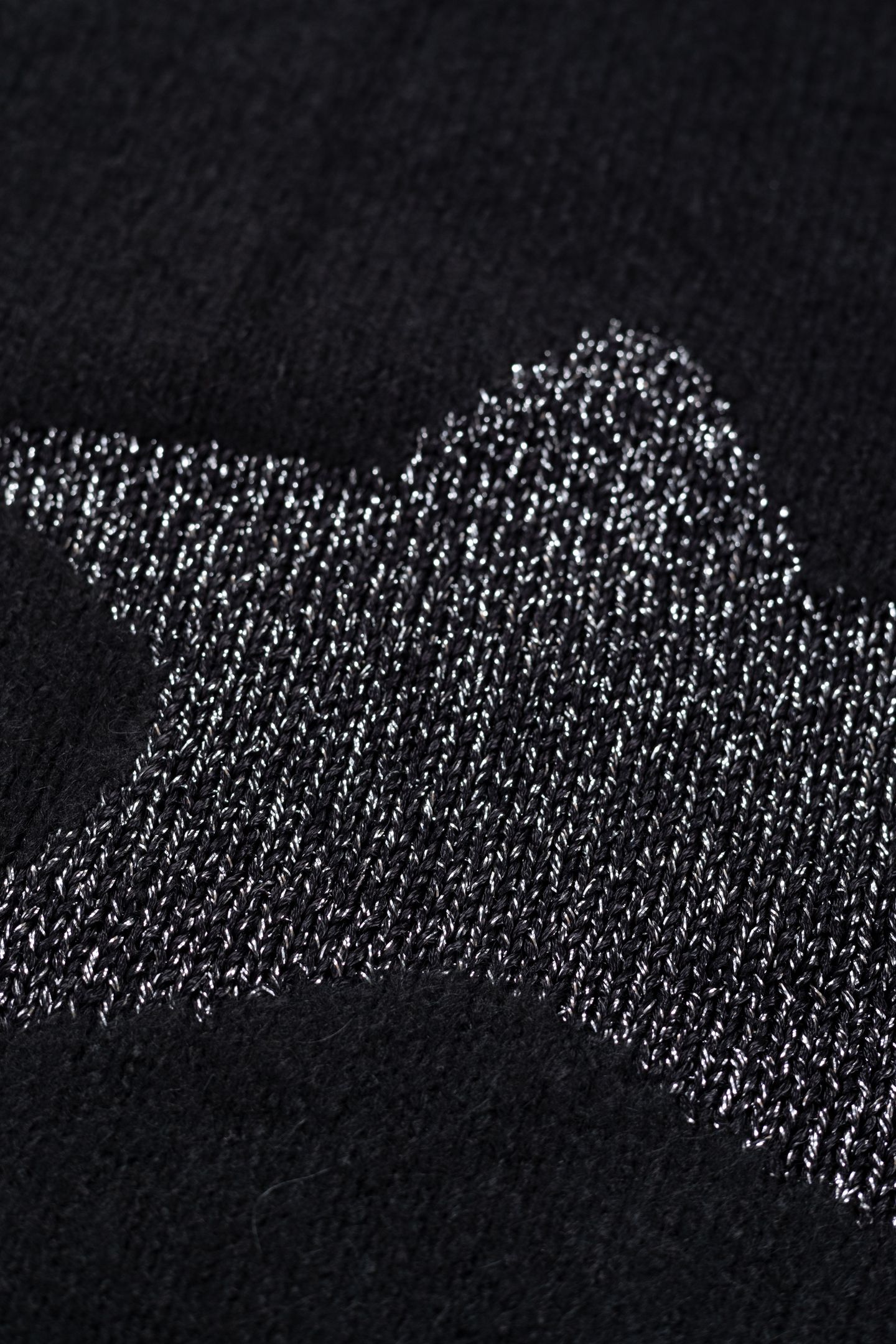 BLACK KNIT STAR SWEATER 3
