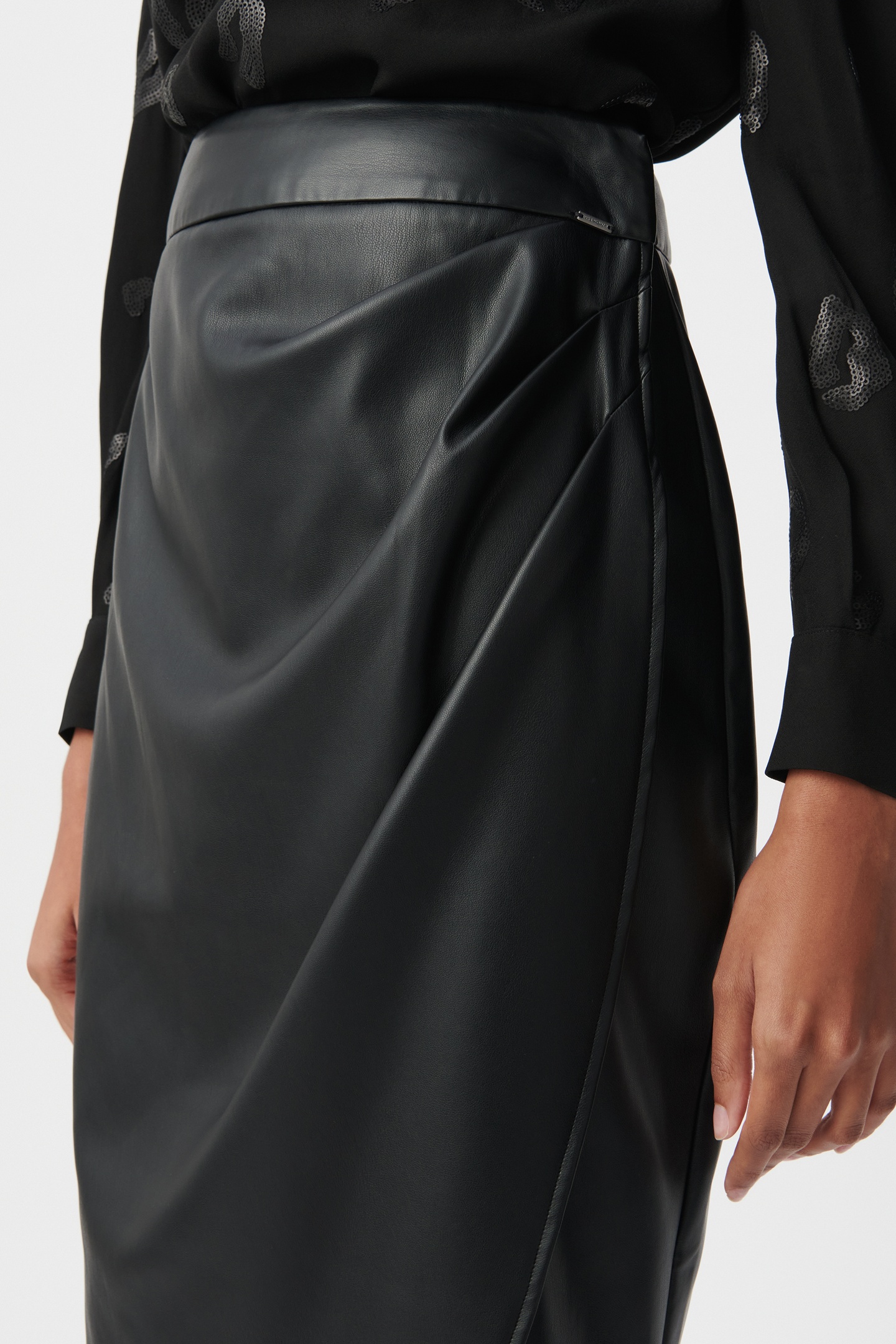 BLACK PENCIL WRAP SKIRT 7