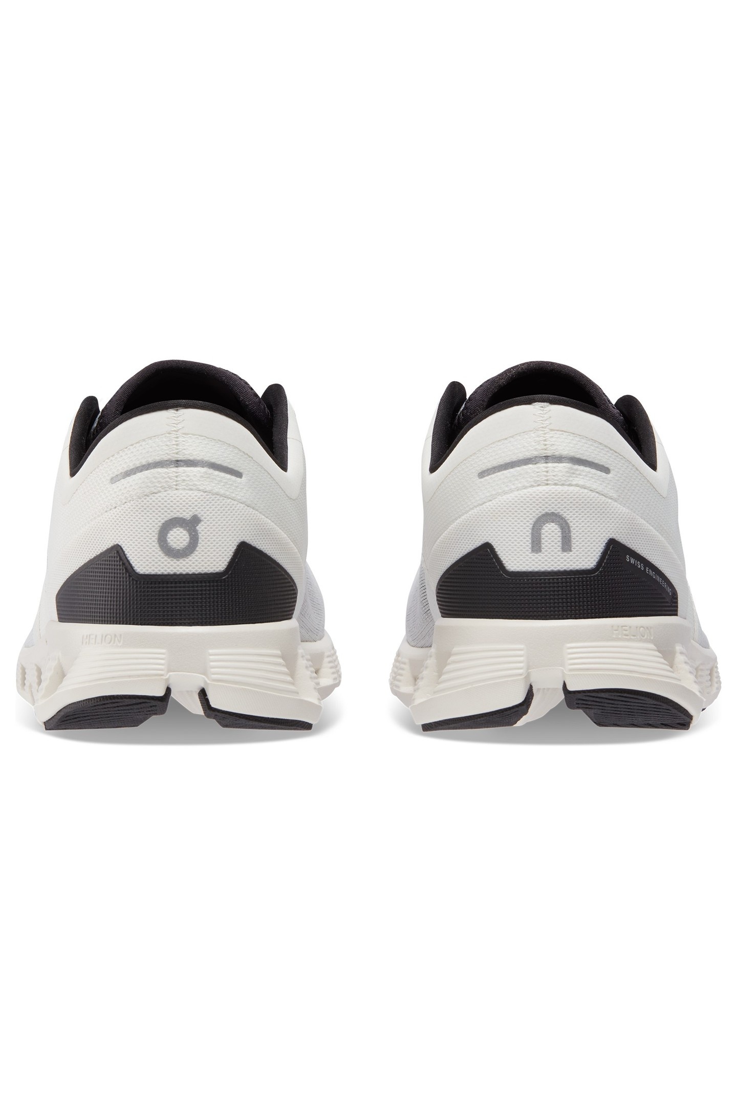 CLOUD X 3 M IVORY | BLACK 5