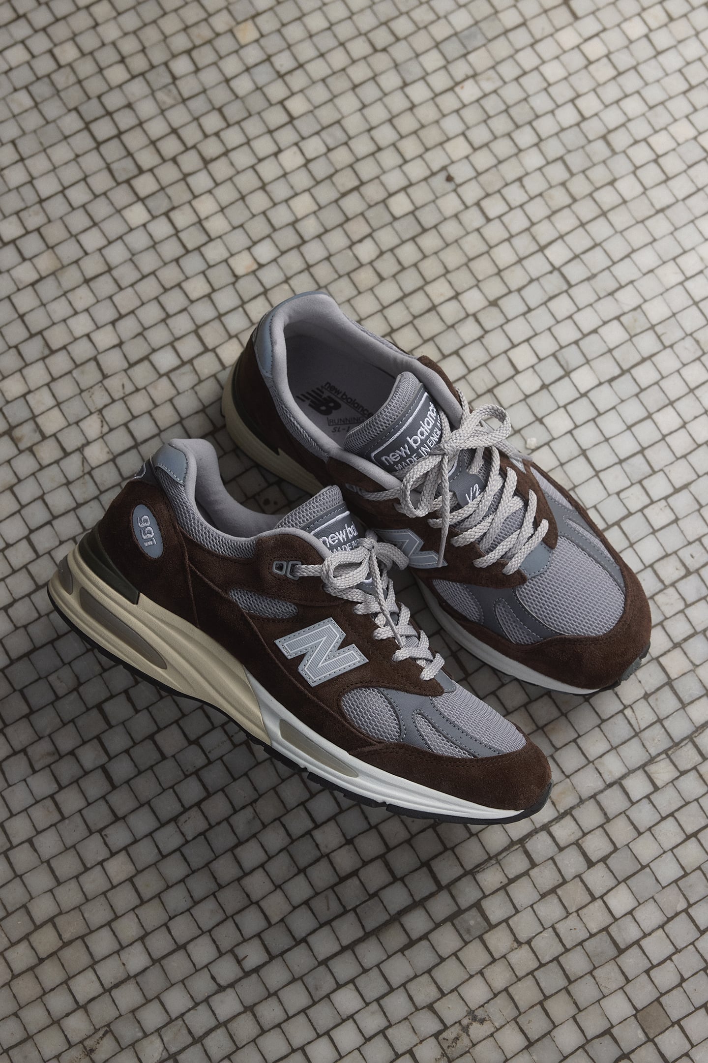 UNISEX MADE IN UK 991V2 SLATE BLACK 10