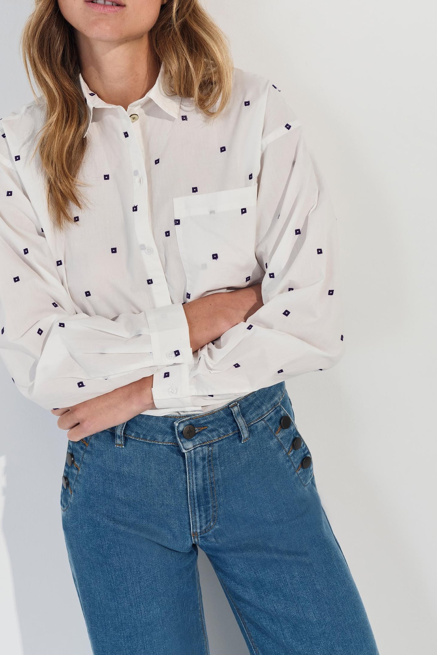 CELESTE - ECRU SHIRT WITH SMALL PURPLE SQUARE EMBROIDERY 8