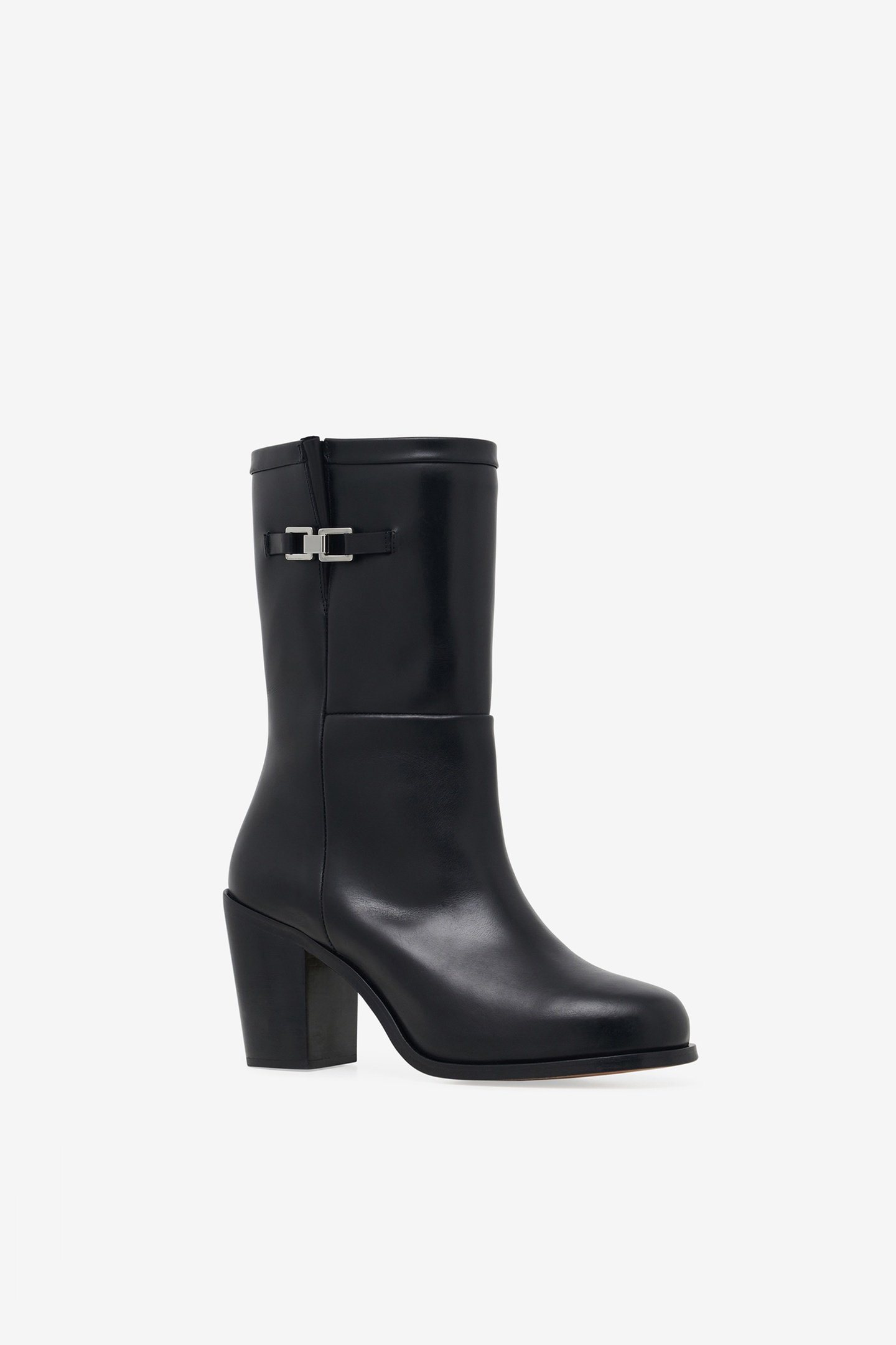 AIKA LOW BOOTS BLACK 4