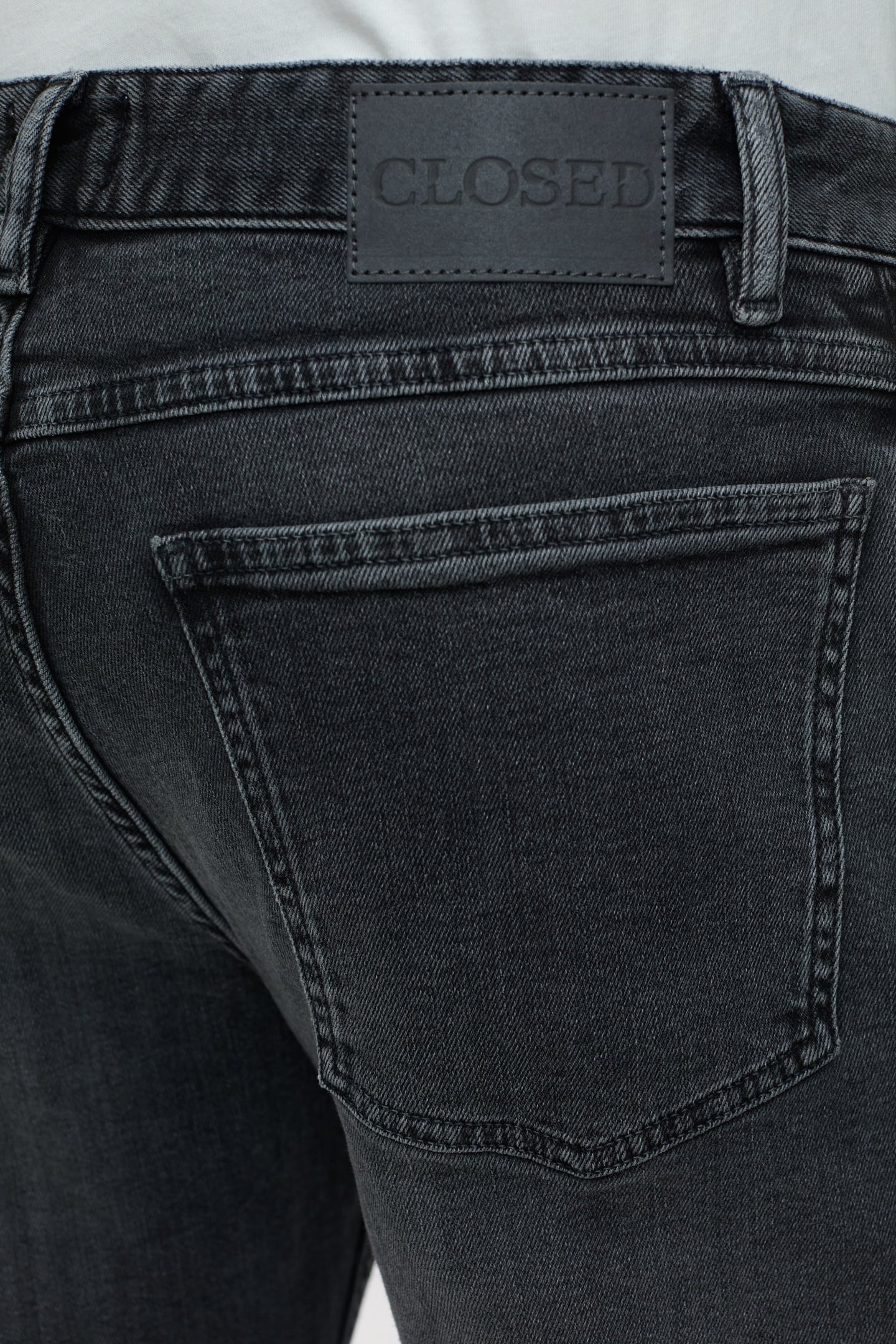 UNITY SLIM JEANS DARK GREY 9