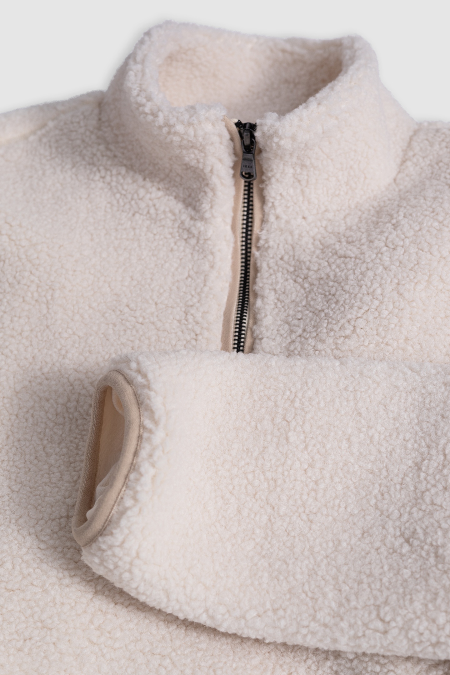 OFF-WHITE SHERPA SWEATSHIRT WITH COLLAR AND ZIPPED POCKETS 7