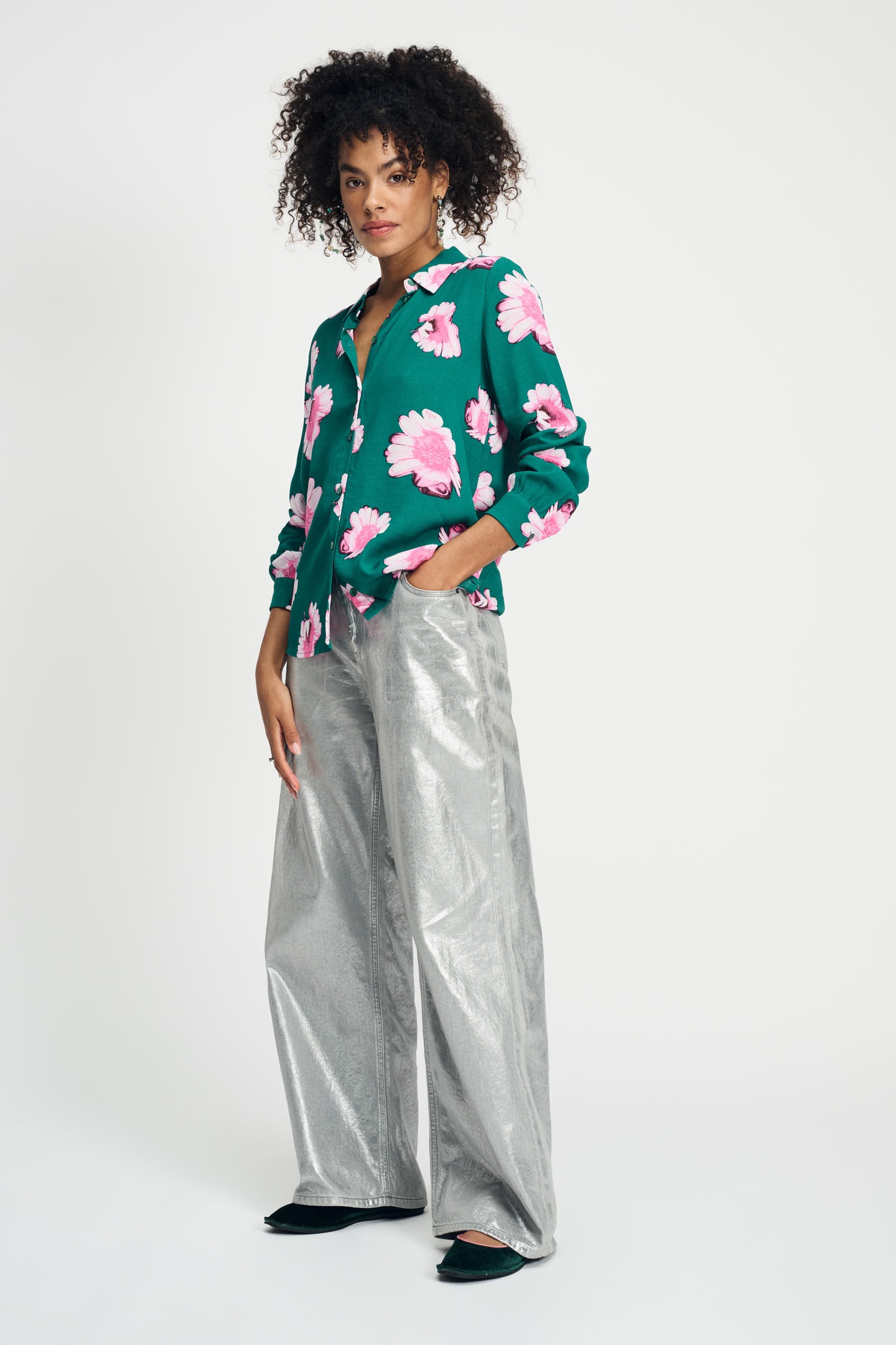 BLOUSE - MILA MEADOW FLOWERS GREEN 2