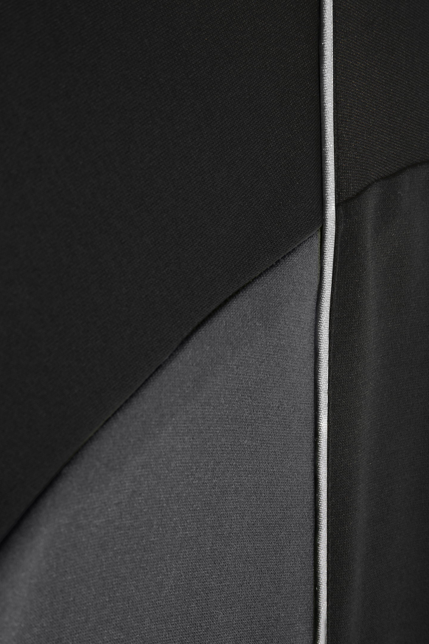 RIVOLI LOOSE BLOCKED CREWNECK SWEATSHIRT BLACK 7