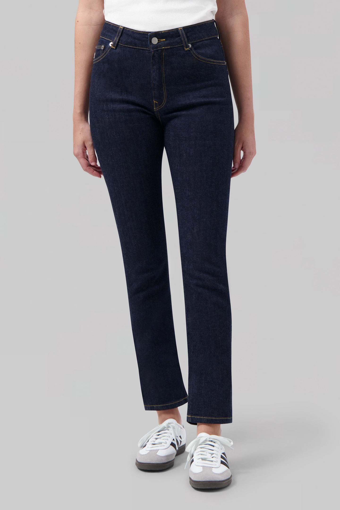 REGULAR SWAN STRONG BLUE 4