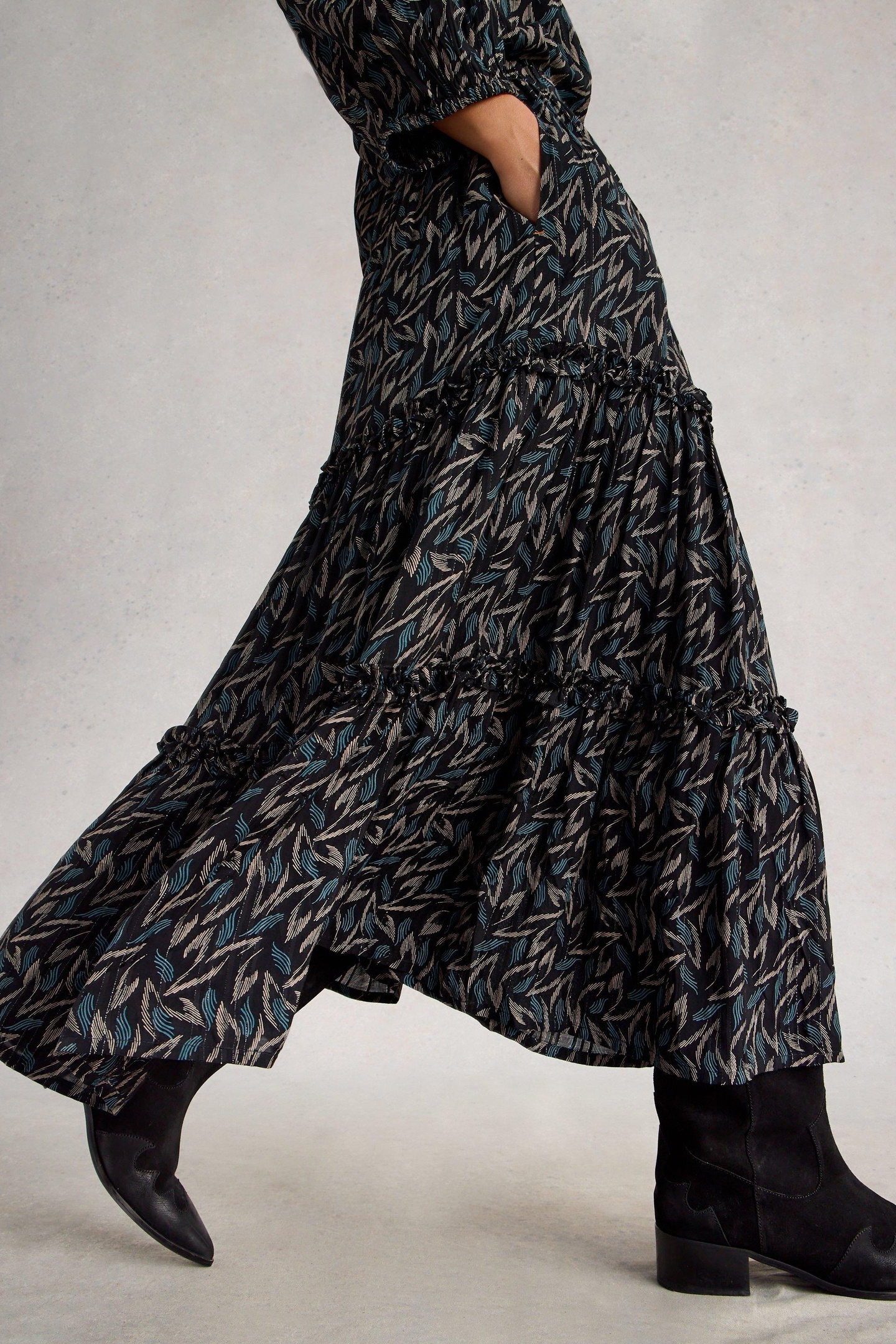 REMI METALLIC MIDI SKIRT BLACK MULTI 5