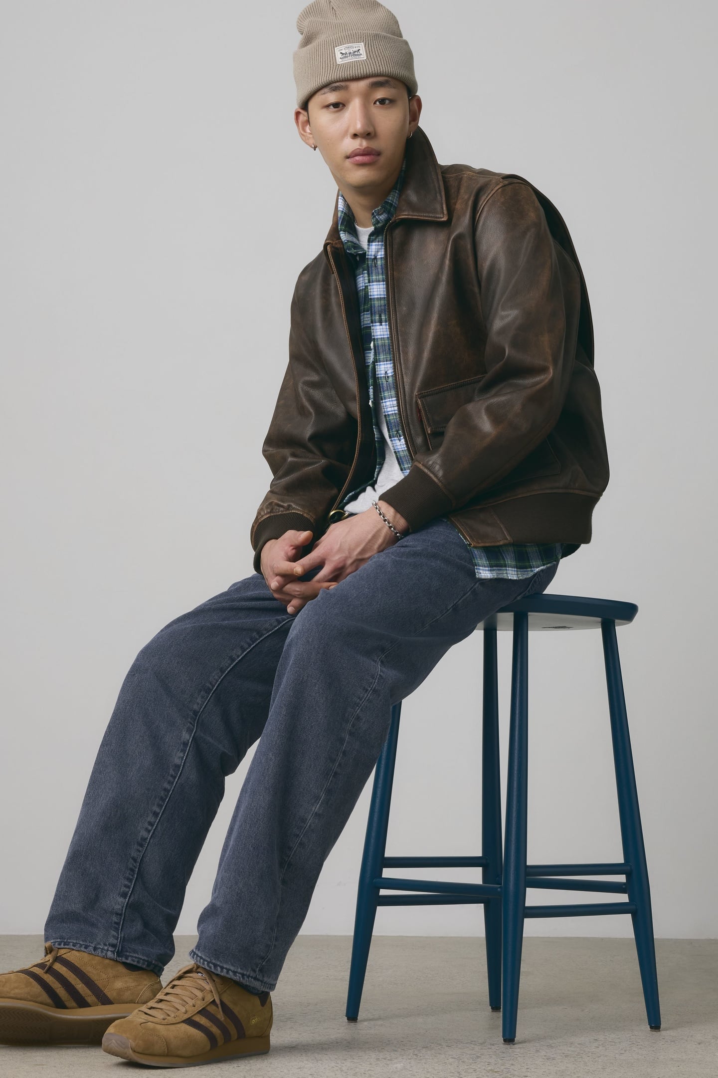 568 LOOSE STRAIGHT THE MIDNIGHT BLUES S 3