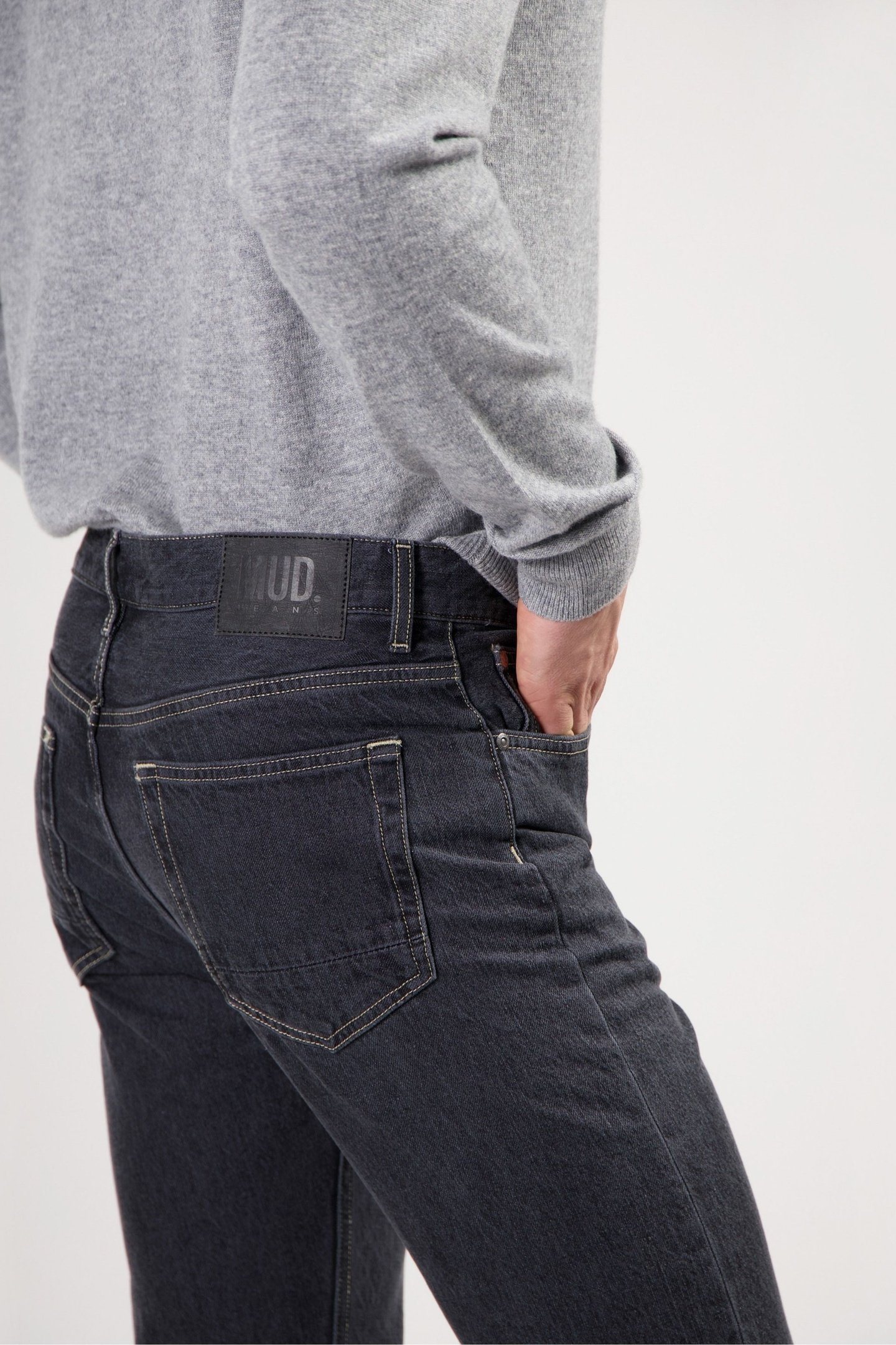 JOHN MID STRAIGHT MEDIUM BLACK 9