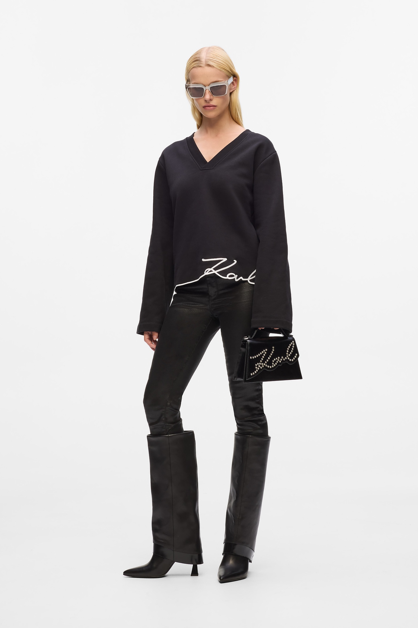 BLACK KARL SIGNATURE HEM V-NK SWEAT 2