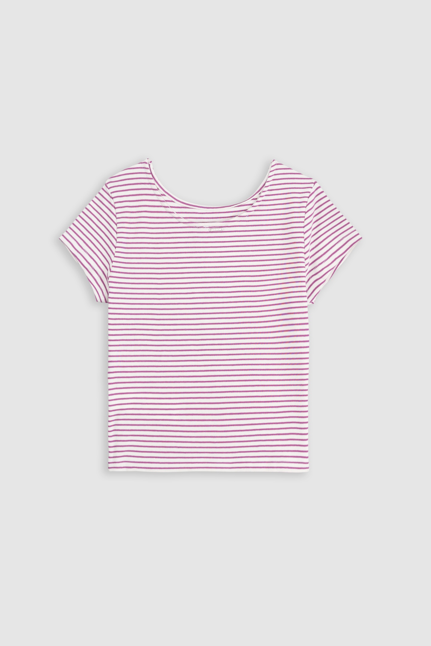 WHITE T-SHIRT WITH LIGHT PURPLE STRIPES 2