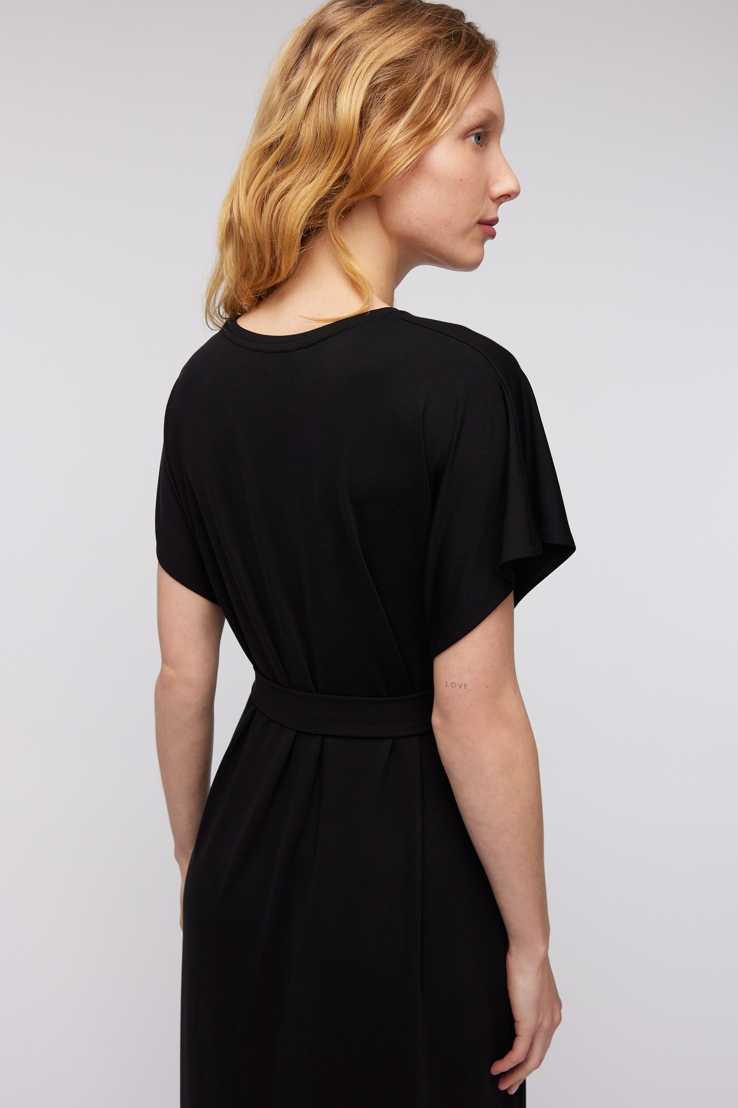 MAAN DRESS BLACK 4