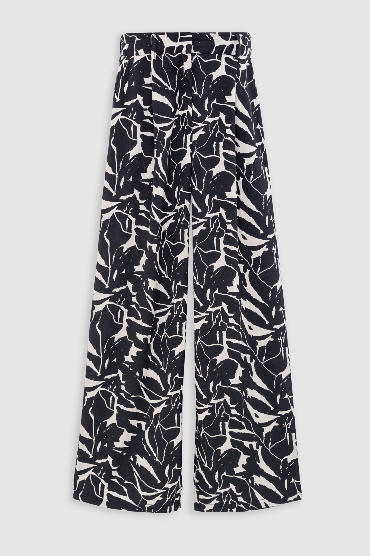 BLACK FLOWING PANTS WITH ZEBRA FLOWER PRINT 4