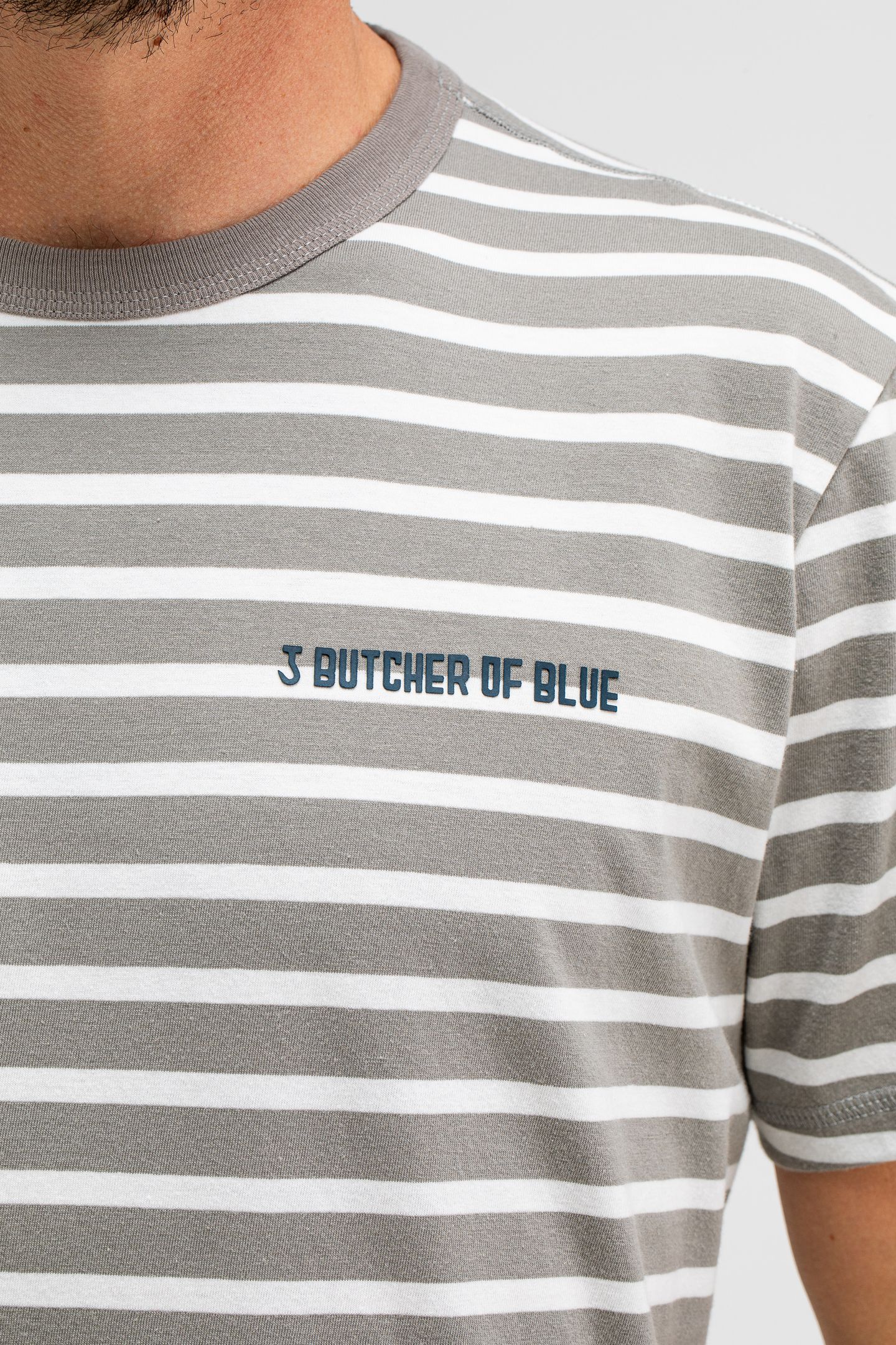 CLASSIC STRIPE BUTCHER TEE LT. SEAL GREY 5