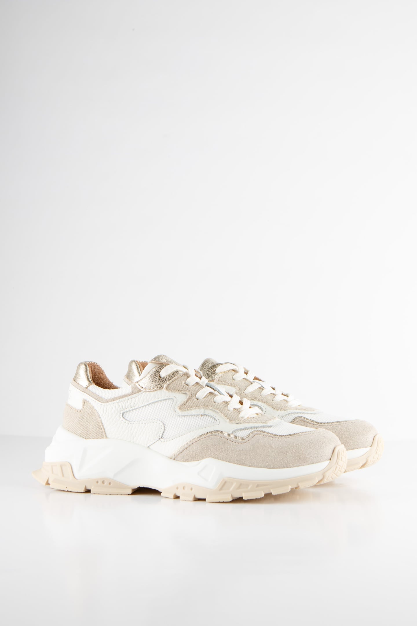 CHESTER SNEAKER SAND / CHAMPAGNE 3