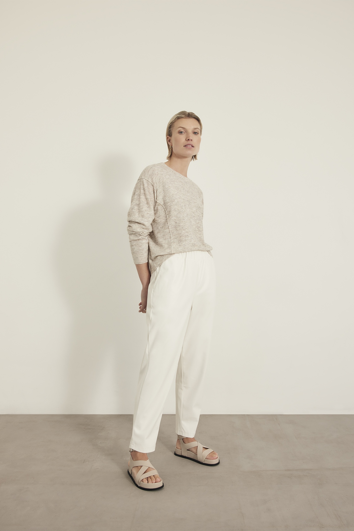 SALLY PANTS OFF WHITE 3
