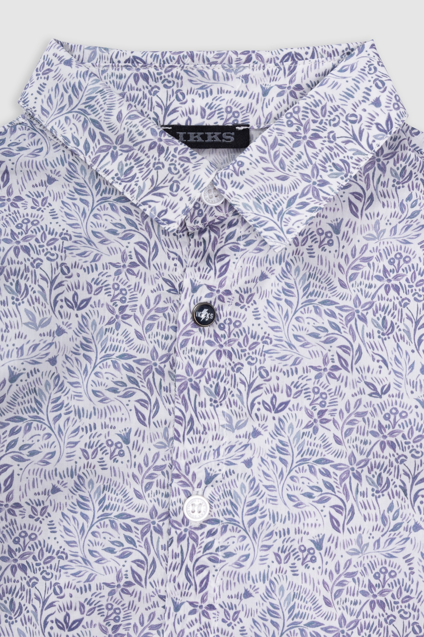 WHITE MINIMALIST FLORAL PRINTED SHIRT 3