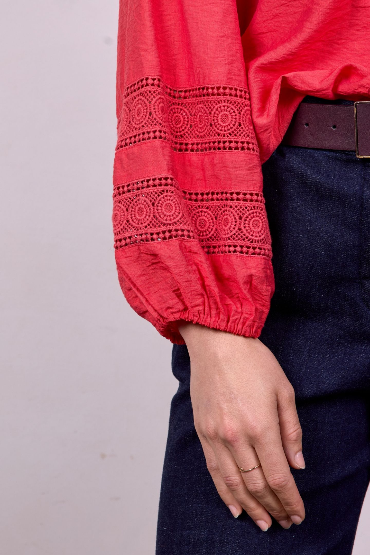 BLOUSE SOLEIL IN ROSE RED 8