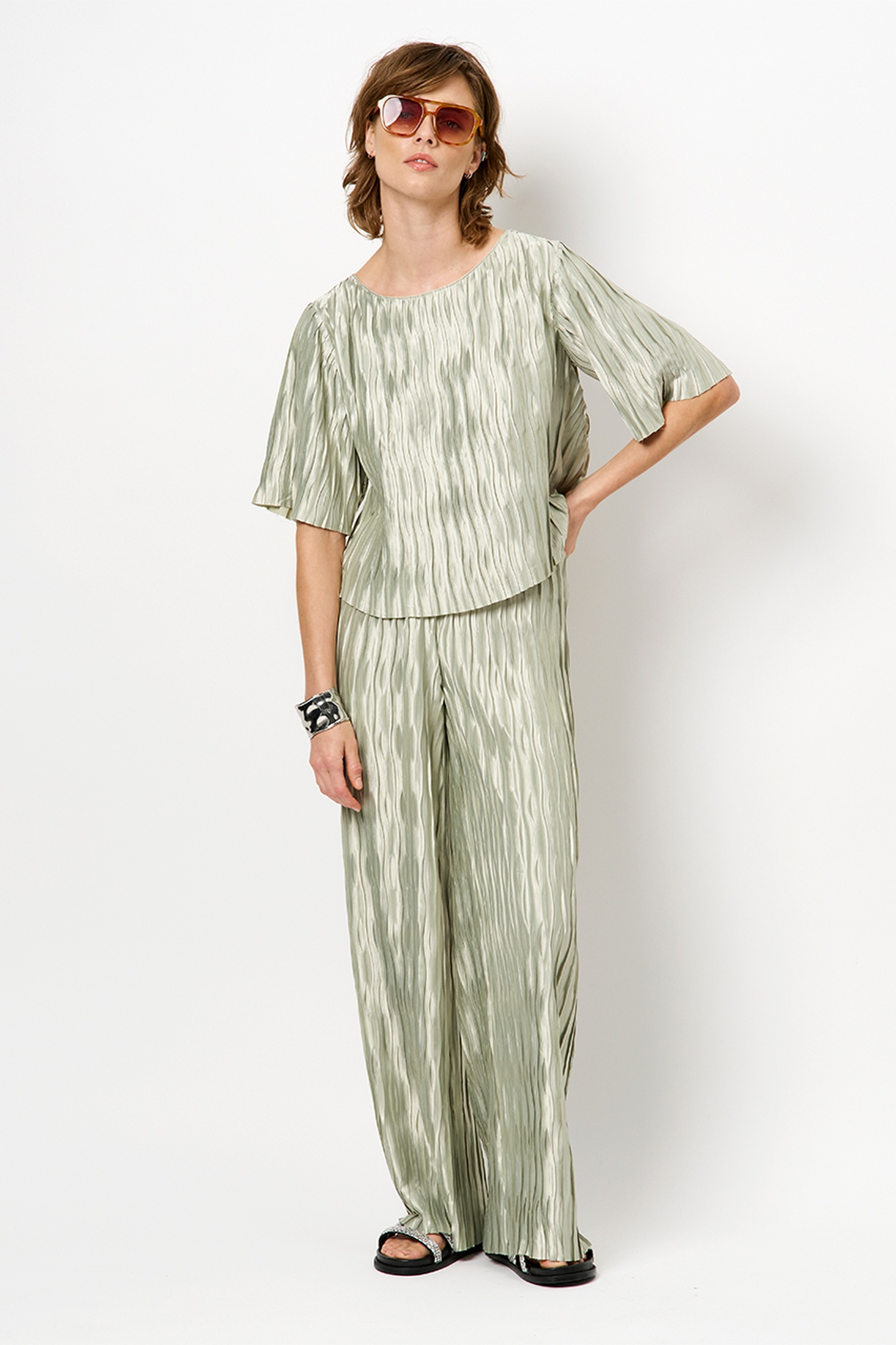 LELIA PLISSÉ TOP SOFT PISTACHIO 1