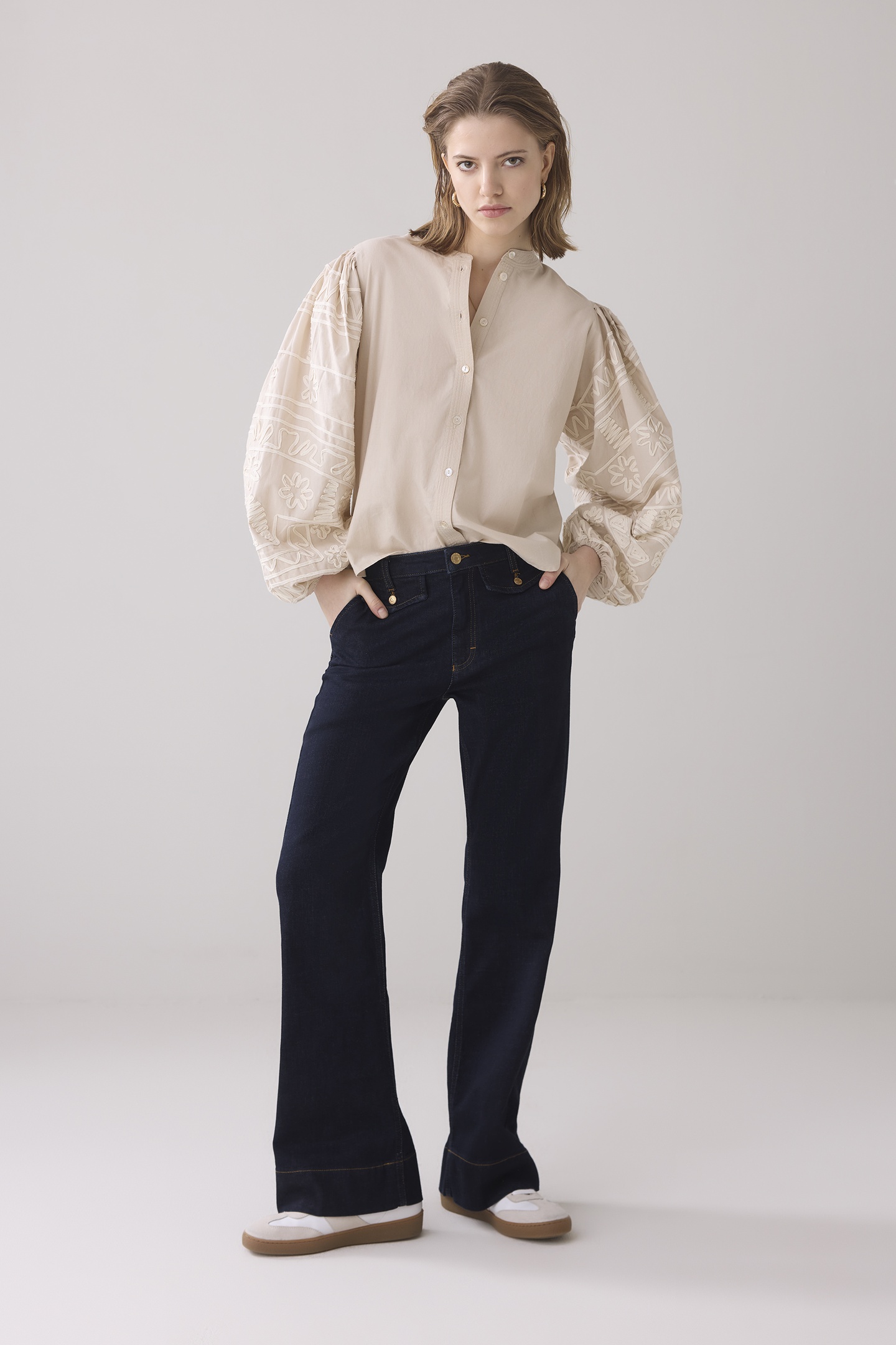 LONGSLEEVE BLOUSE TAPE EMBROIDERY PEBBLE BEIGE 1