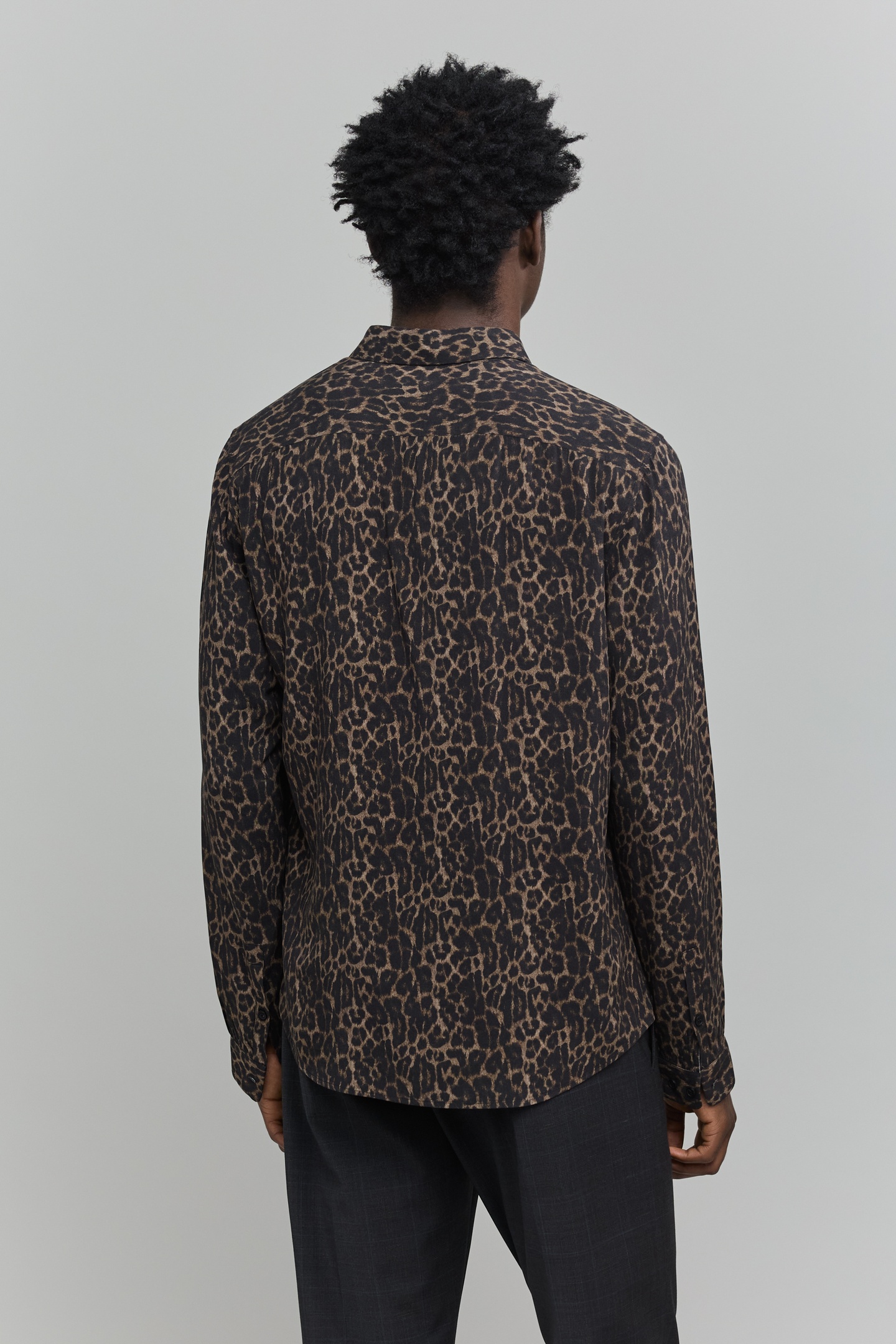 SLIM GREY LEOPARD PRINT SHIRT 4
