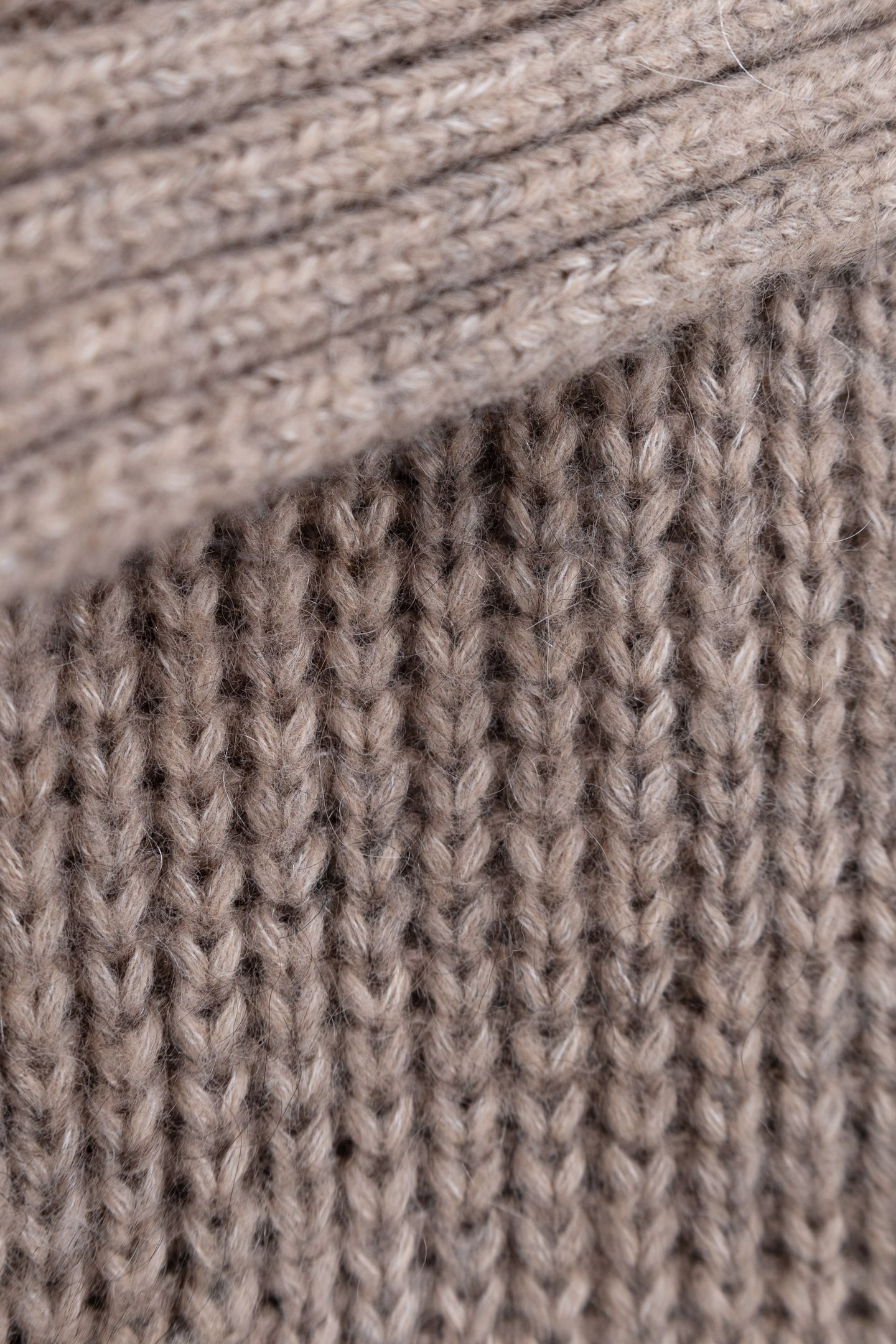 LONG BEIGE KNITTED CARDIGAN 8