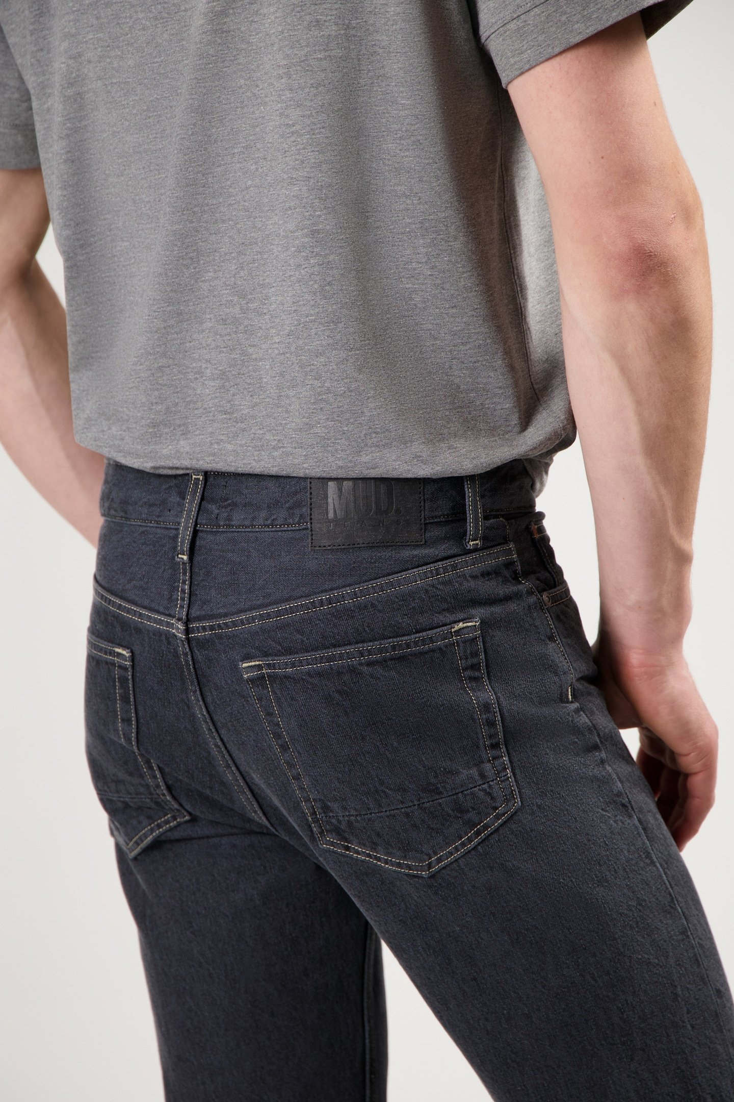 JOHN MID STRAIGHT MEDIUM BLACK 12