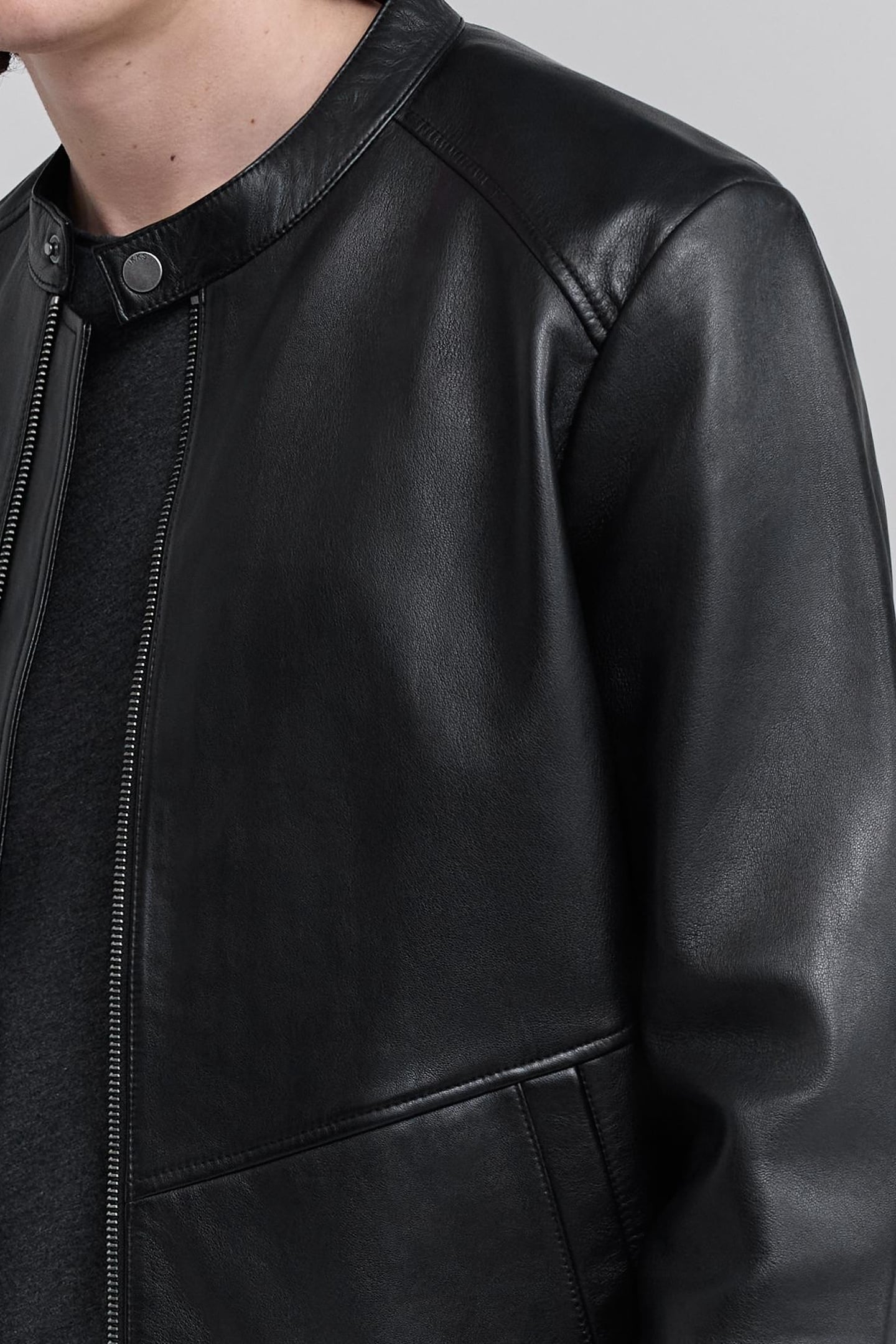 BLACK LEATHER JACKET 11