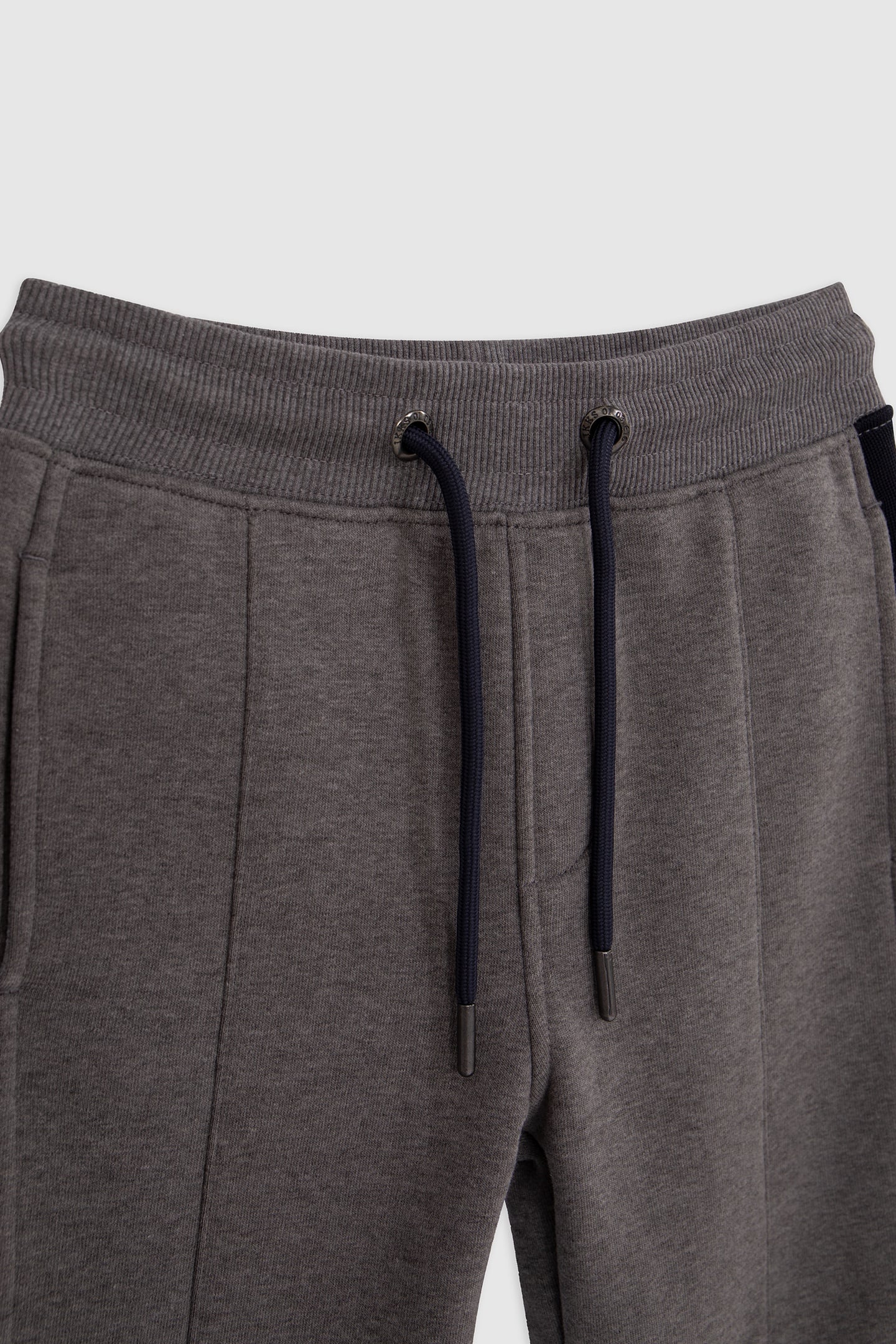 GREY JOGGING SUIT WITH LETTERING ON BOY'S SIDE 3