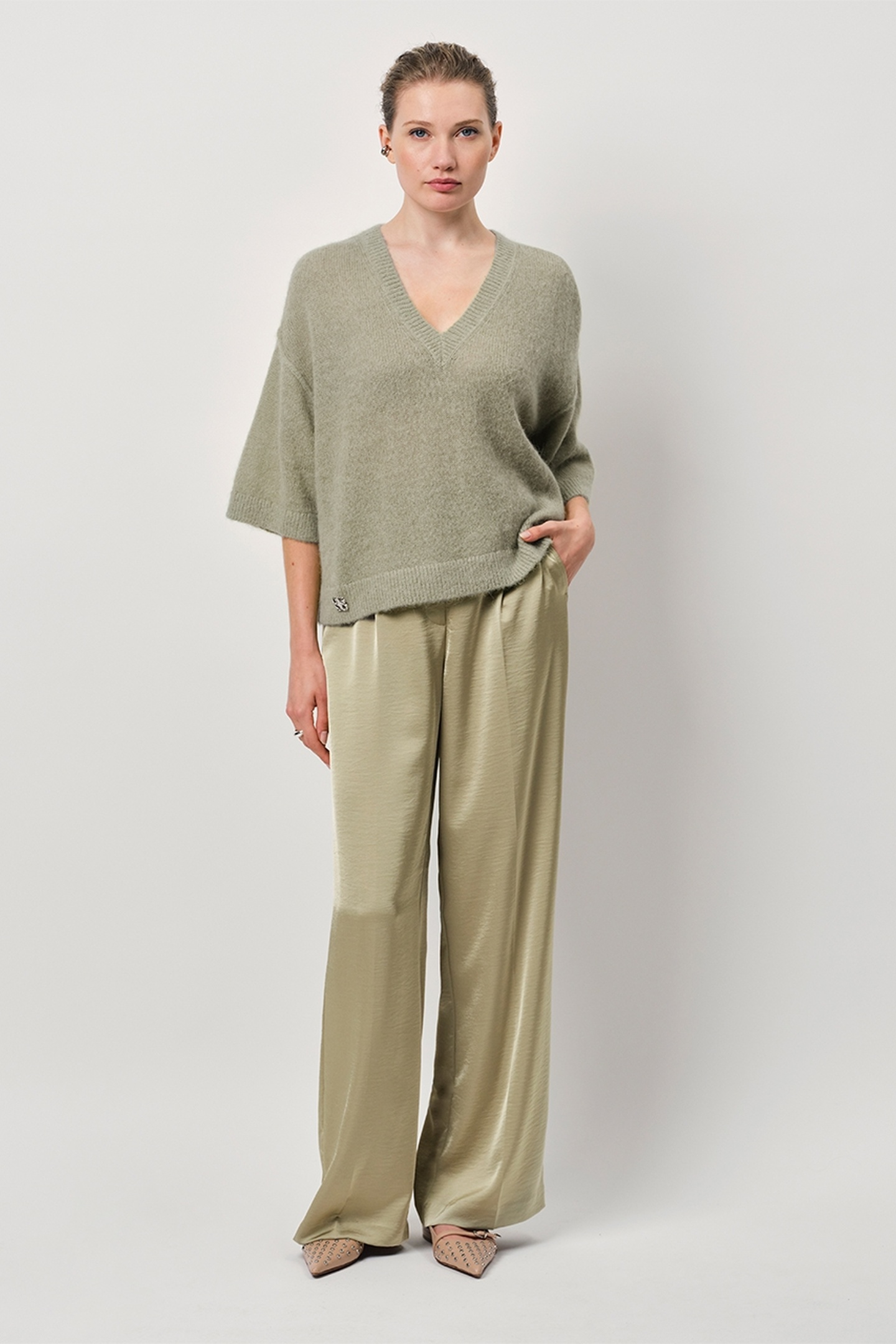 TALYA V-NECK SWEATER SUNLIT GRASS 1